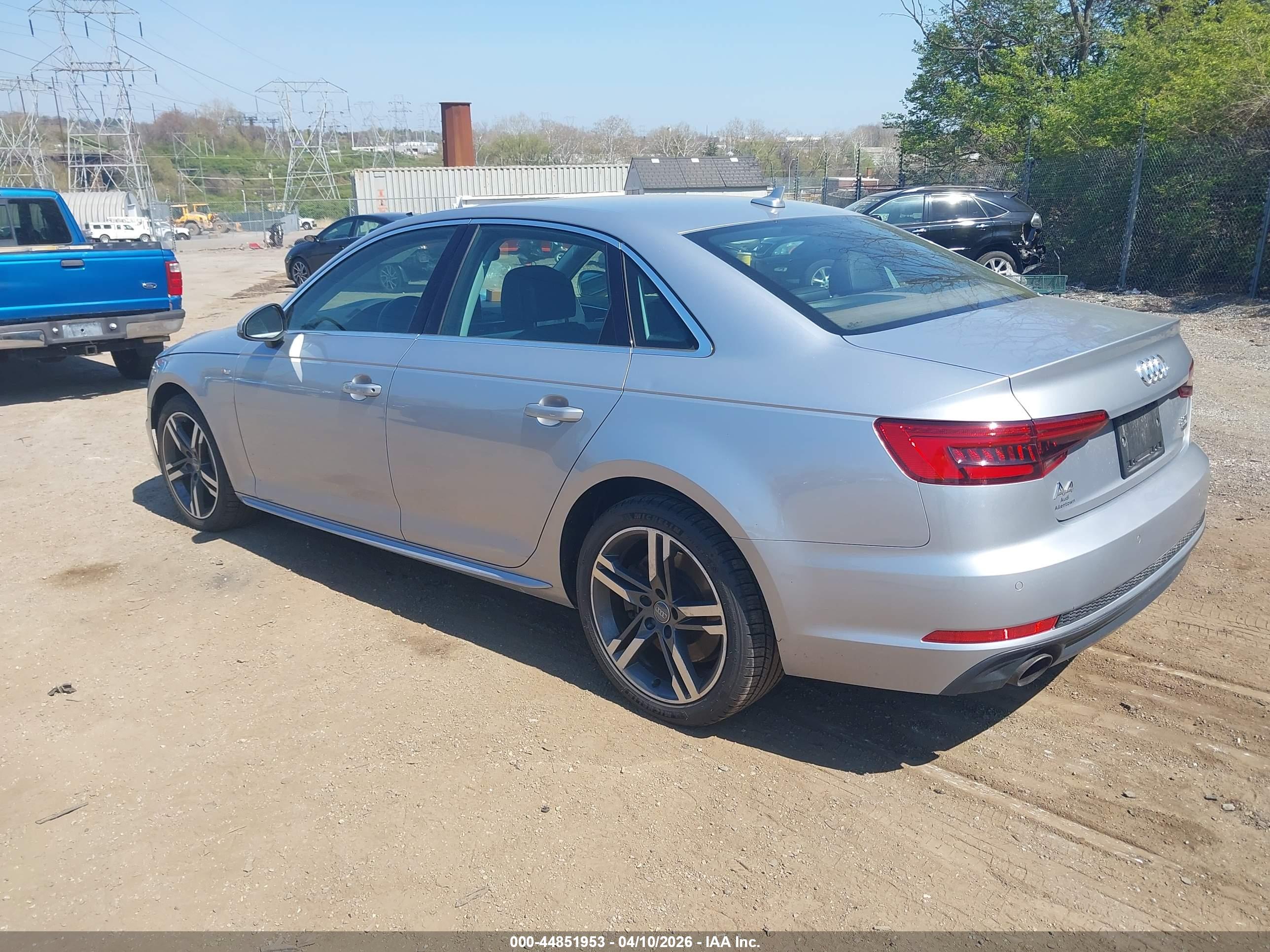 AUDI A4 image 3