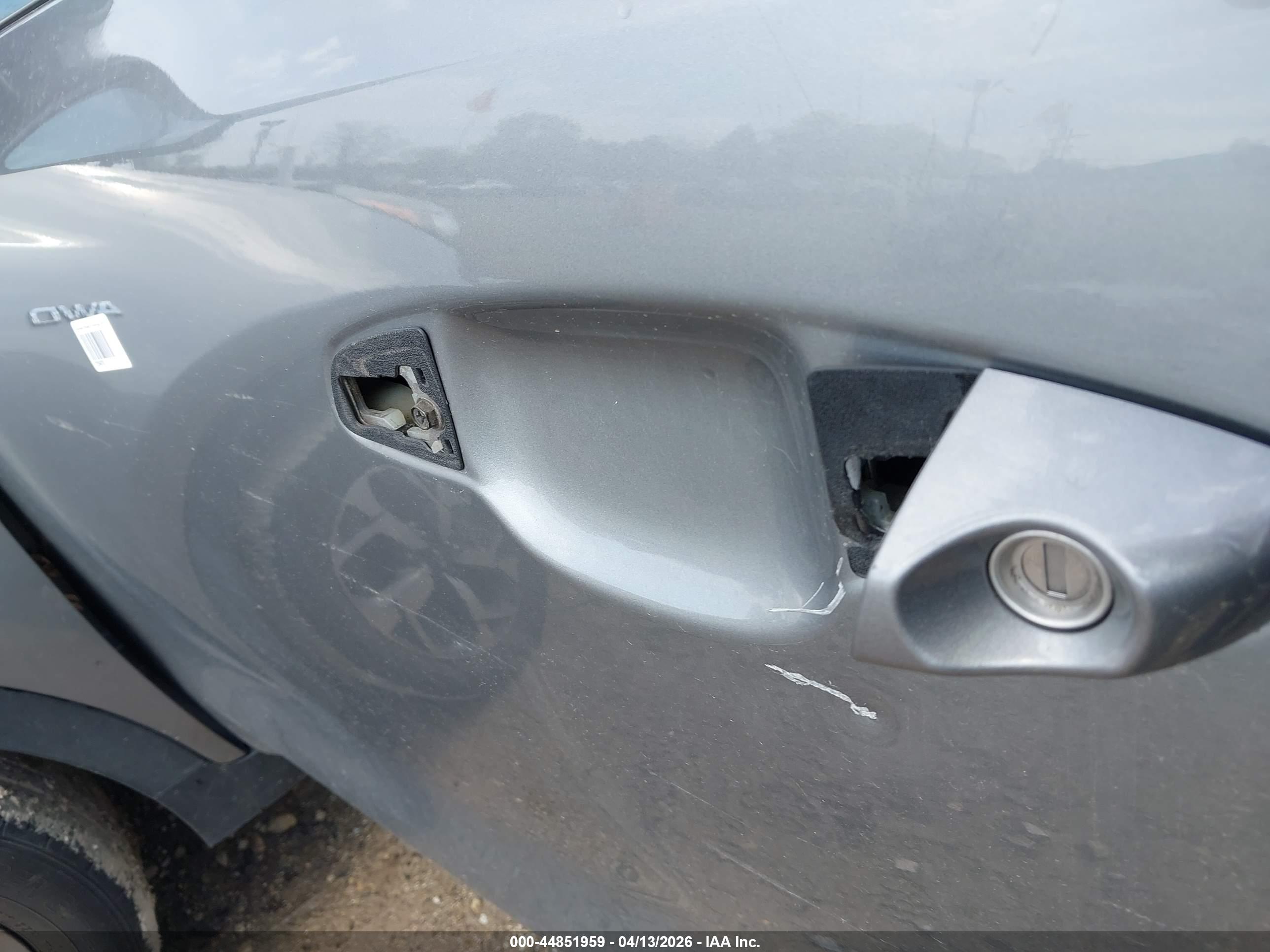 KIA SPORTAGE image 6