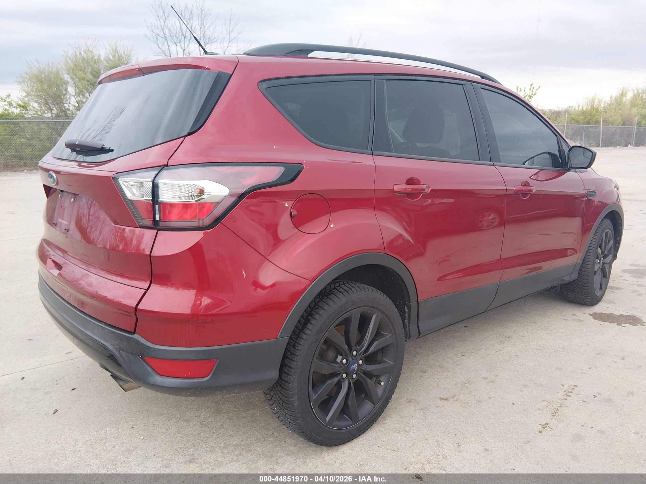 FORD ESCAPE image 4
