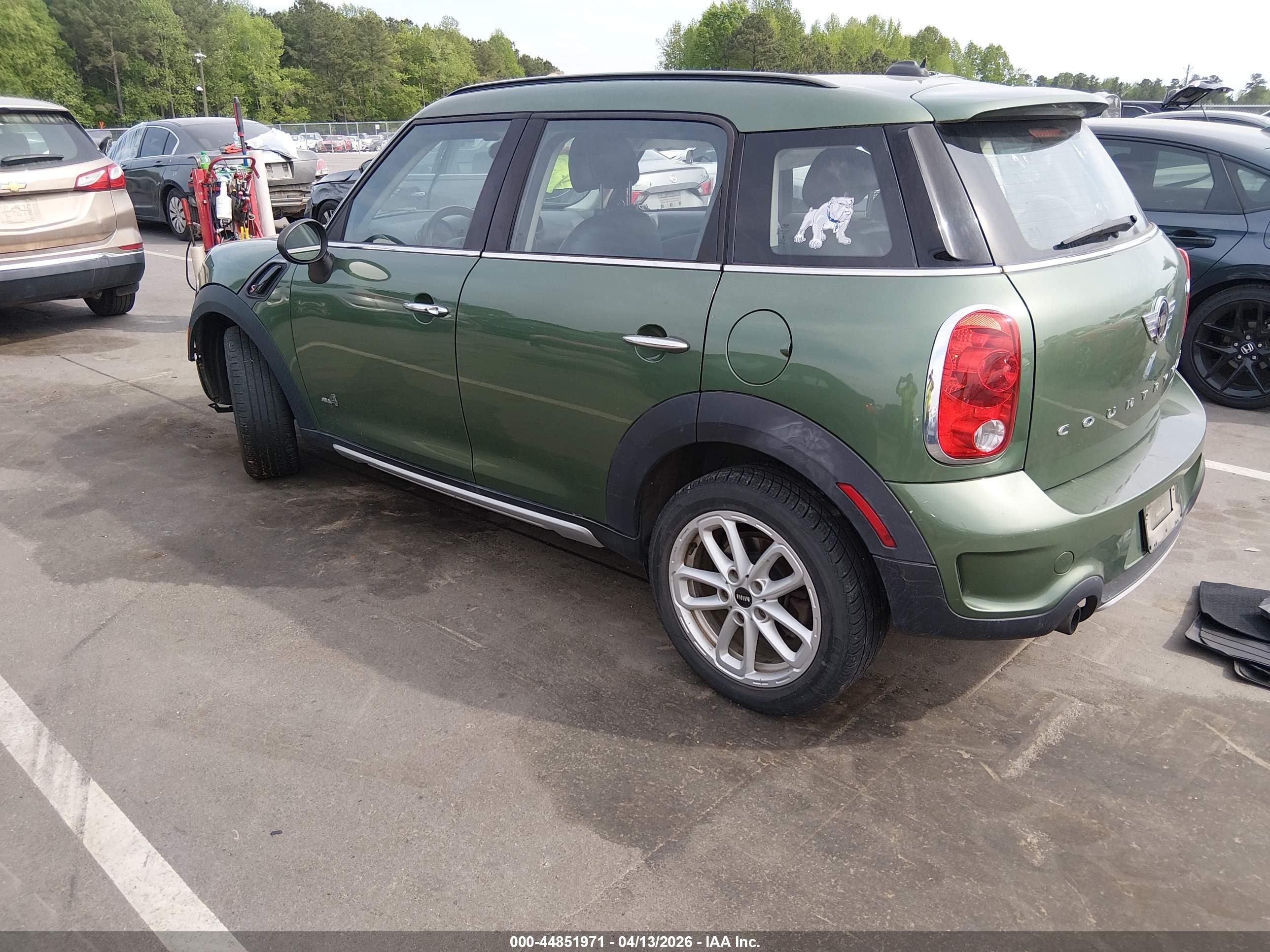 MINI COUNTRYMAN image 3