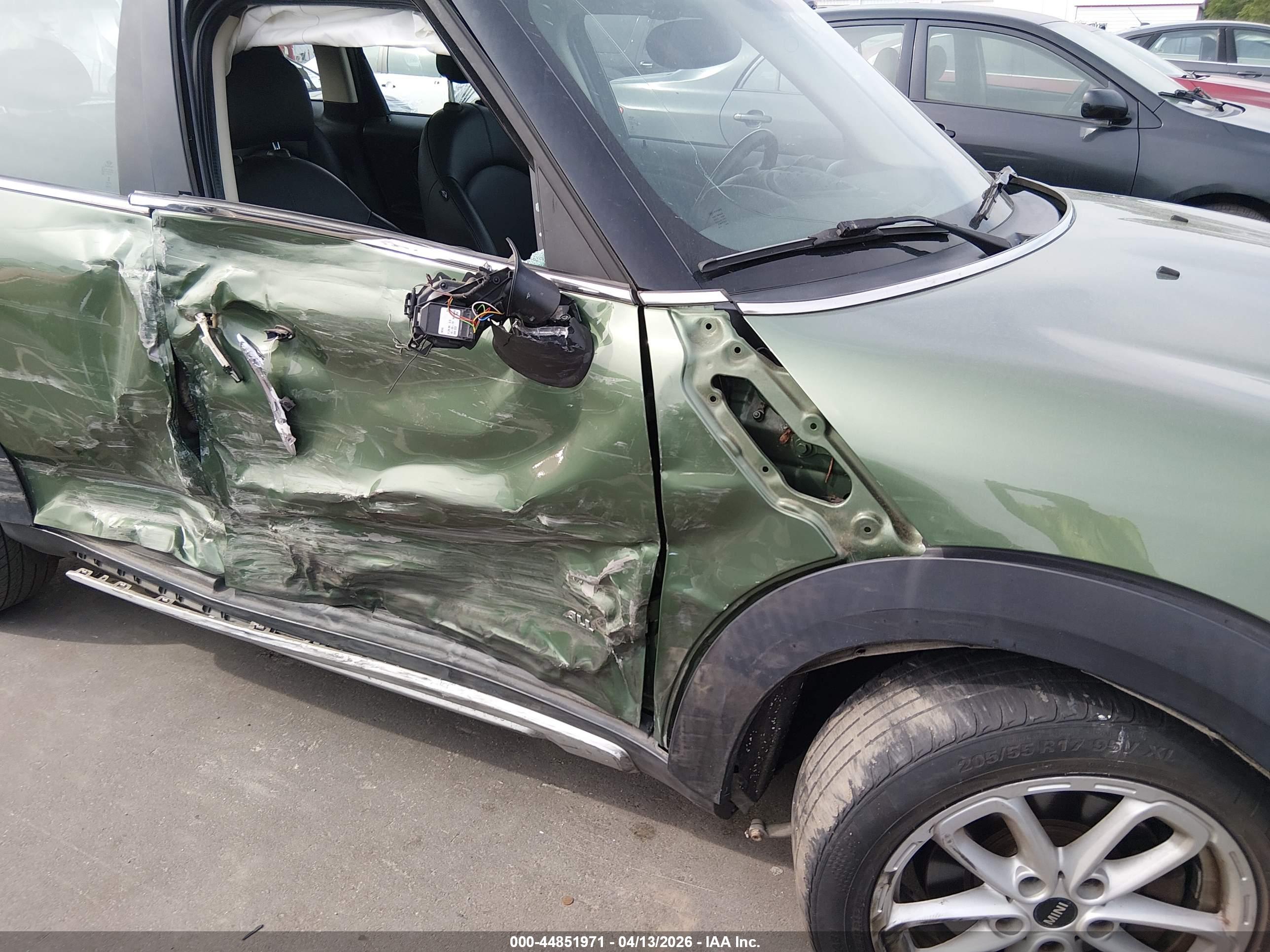 MINI COUNTRYMAN image 6