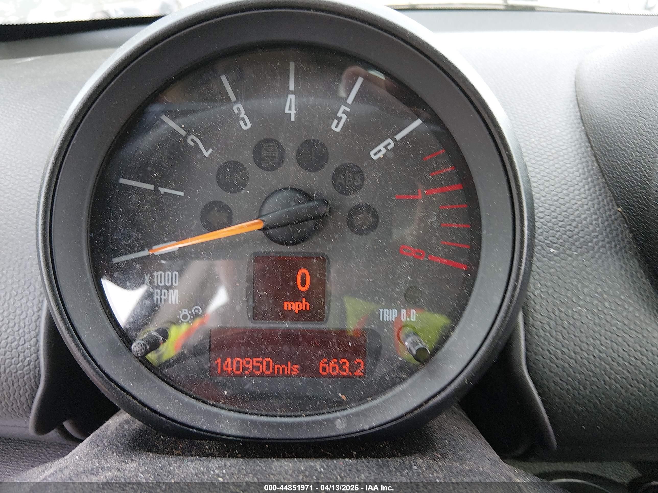MINI COUNTRYMAN image 7