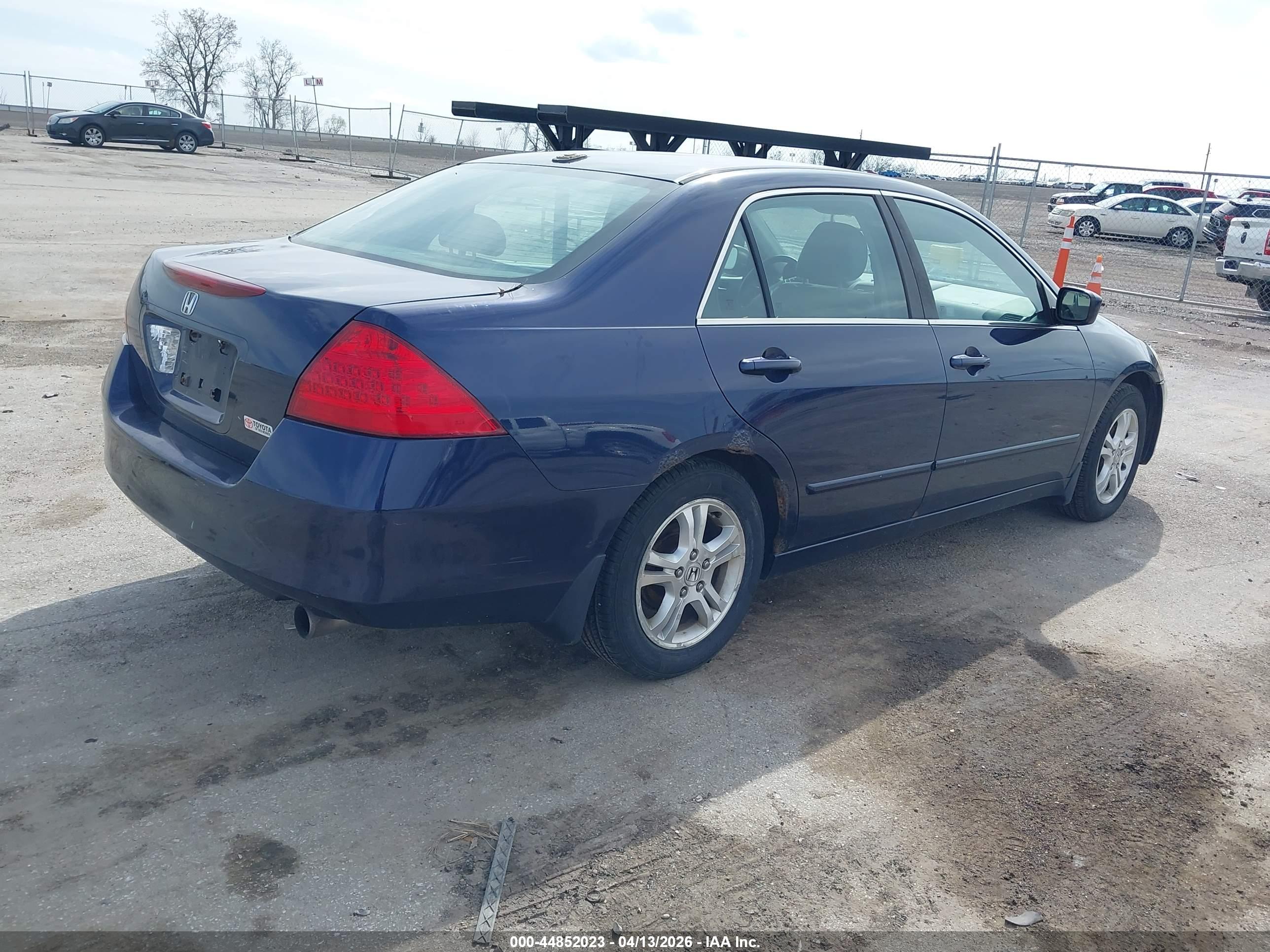 HONDA ACCORD image 4