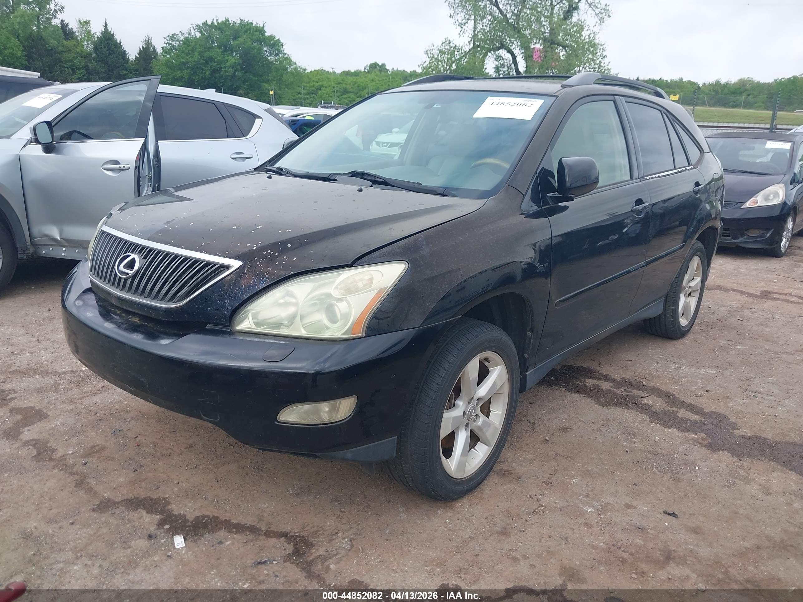 LEXUS RX image 2