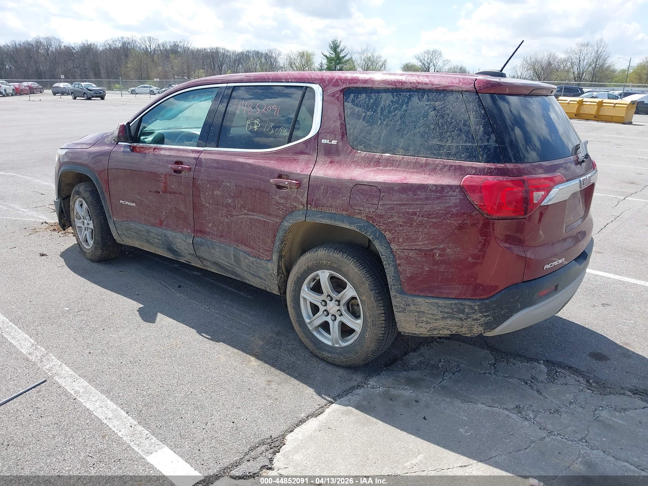 GMC ACADIA image 3