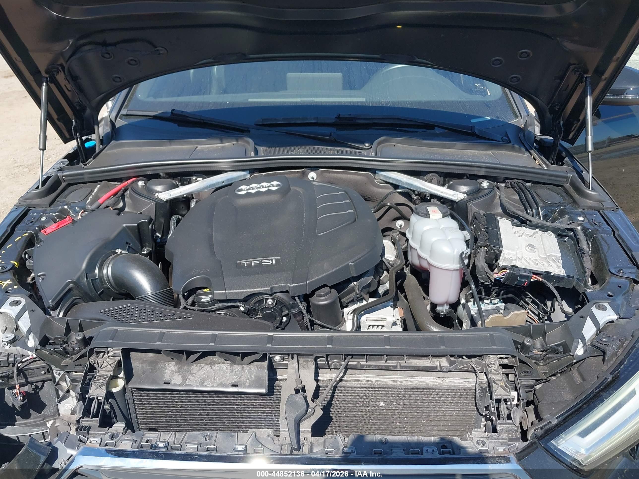 AUDI A4 image 10