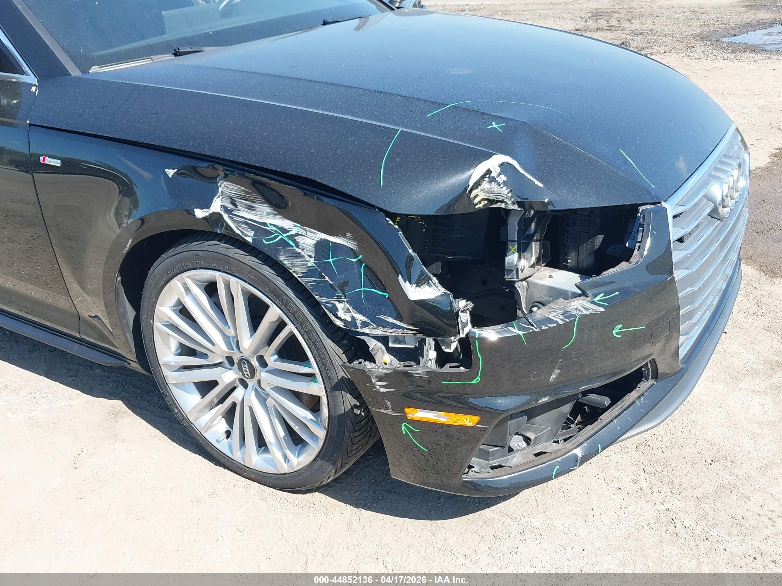 AUDI A4 image 6