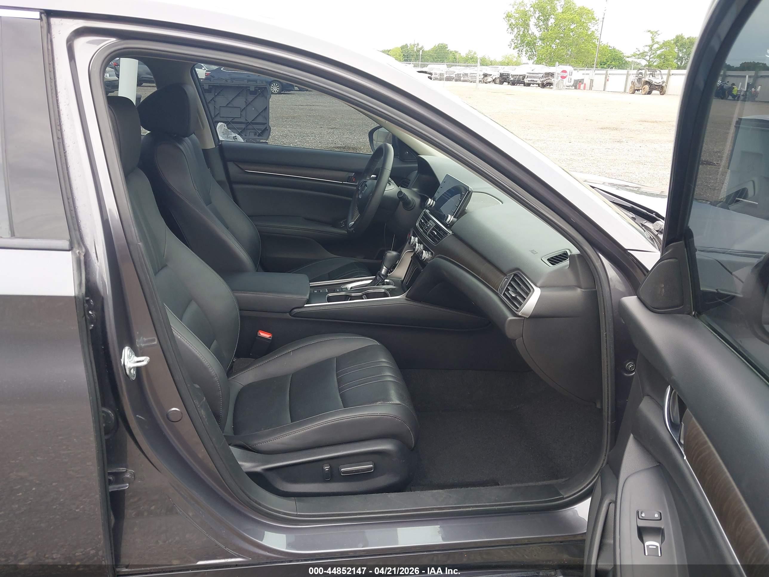 HONDA ACCORD image 5