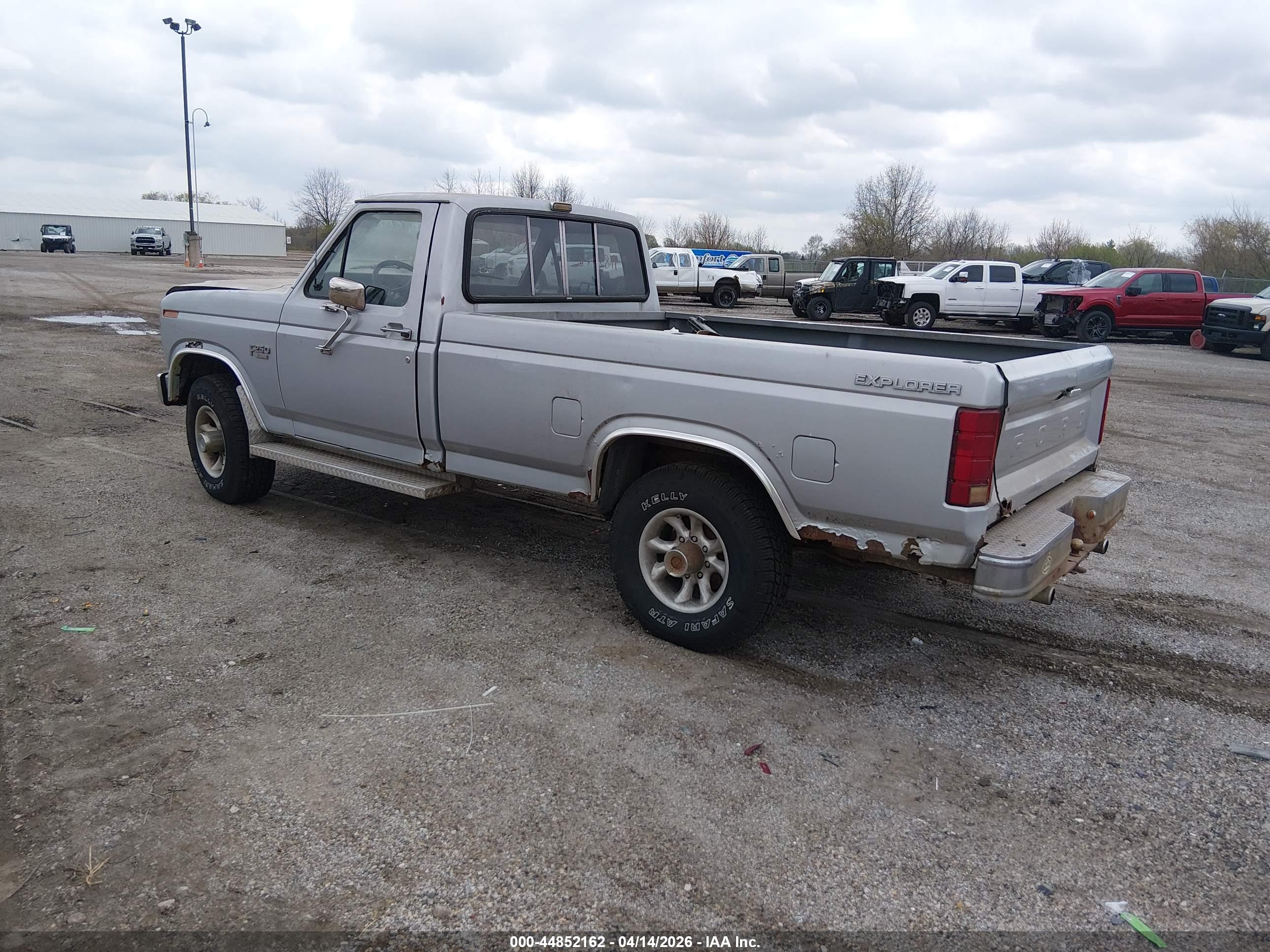 FORD F250 image 3