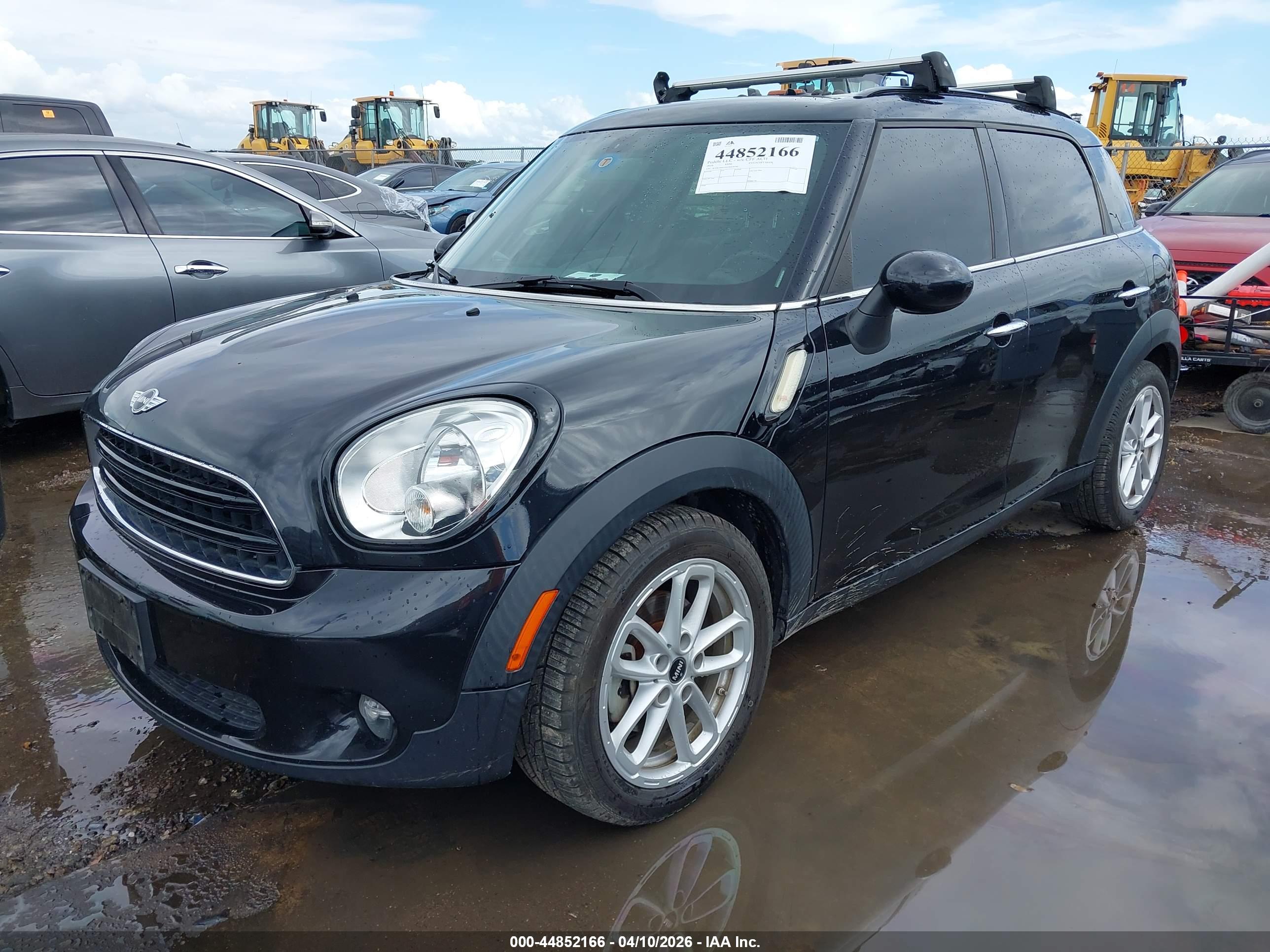 MINI COUNTRYMAN image 2