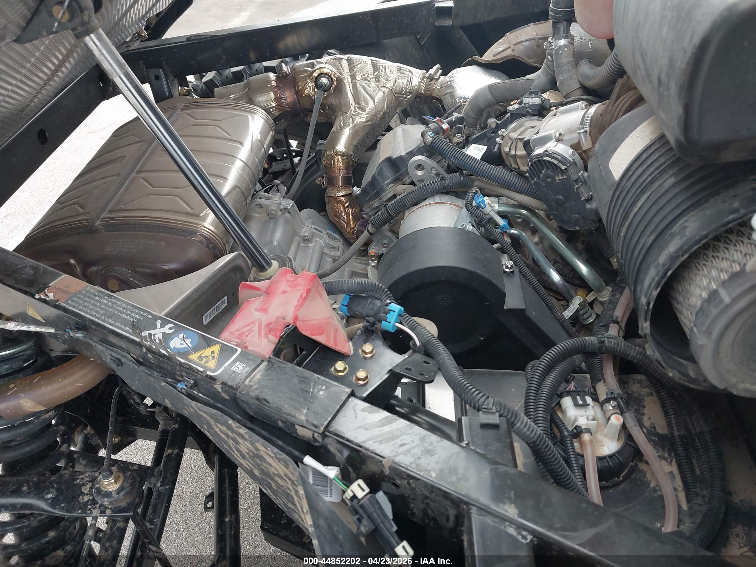 CAN-AM DEFENDER image 8