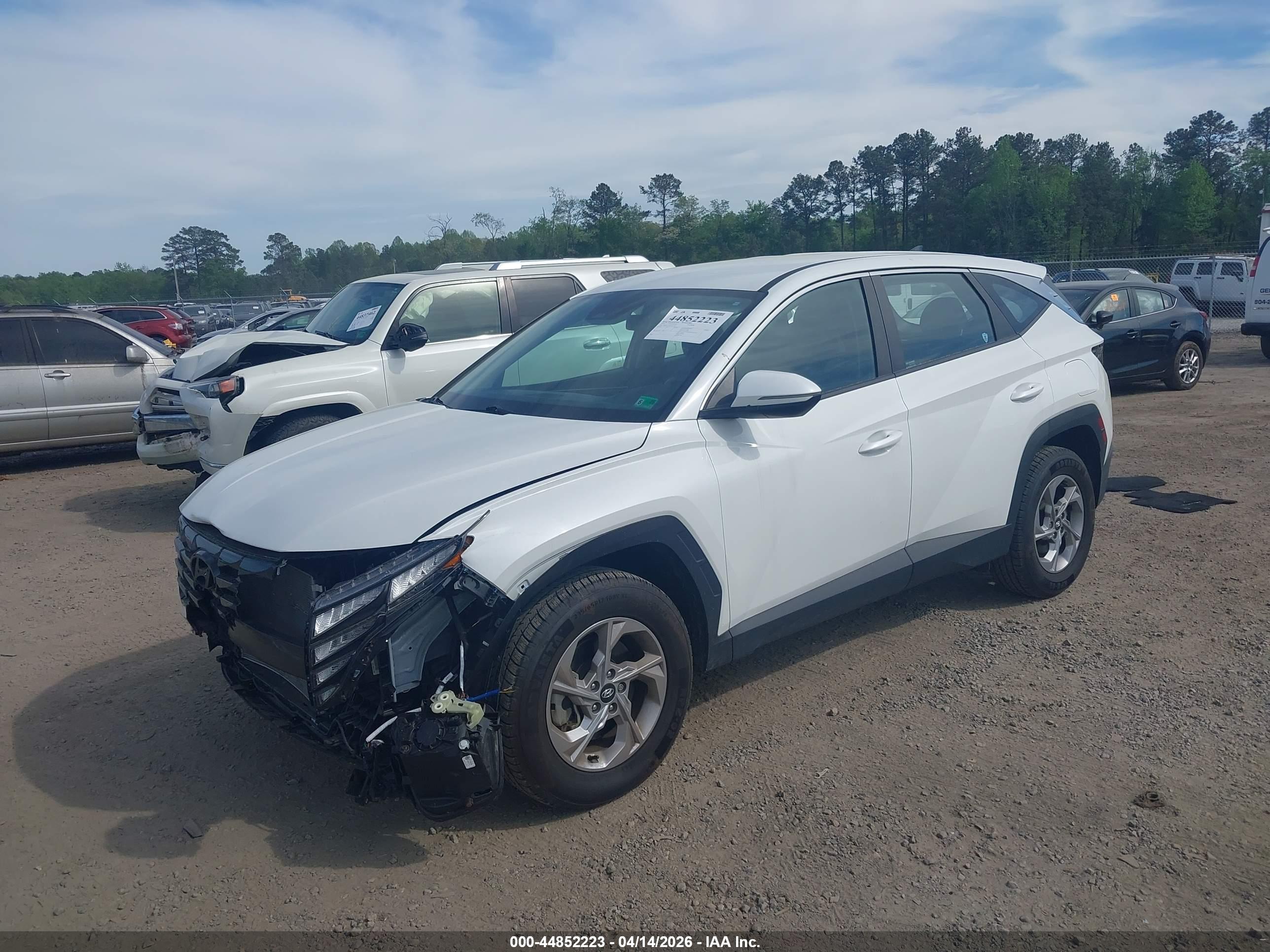 HYUNDAI TUCSON image 2