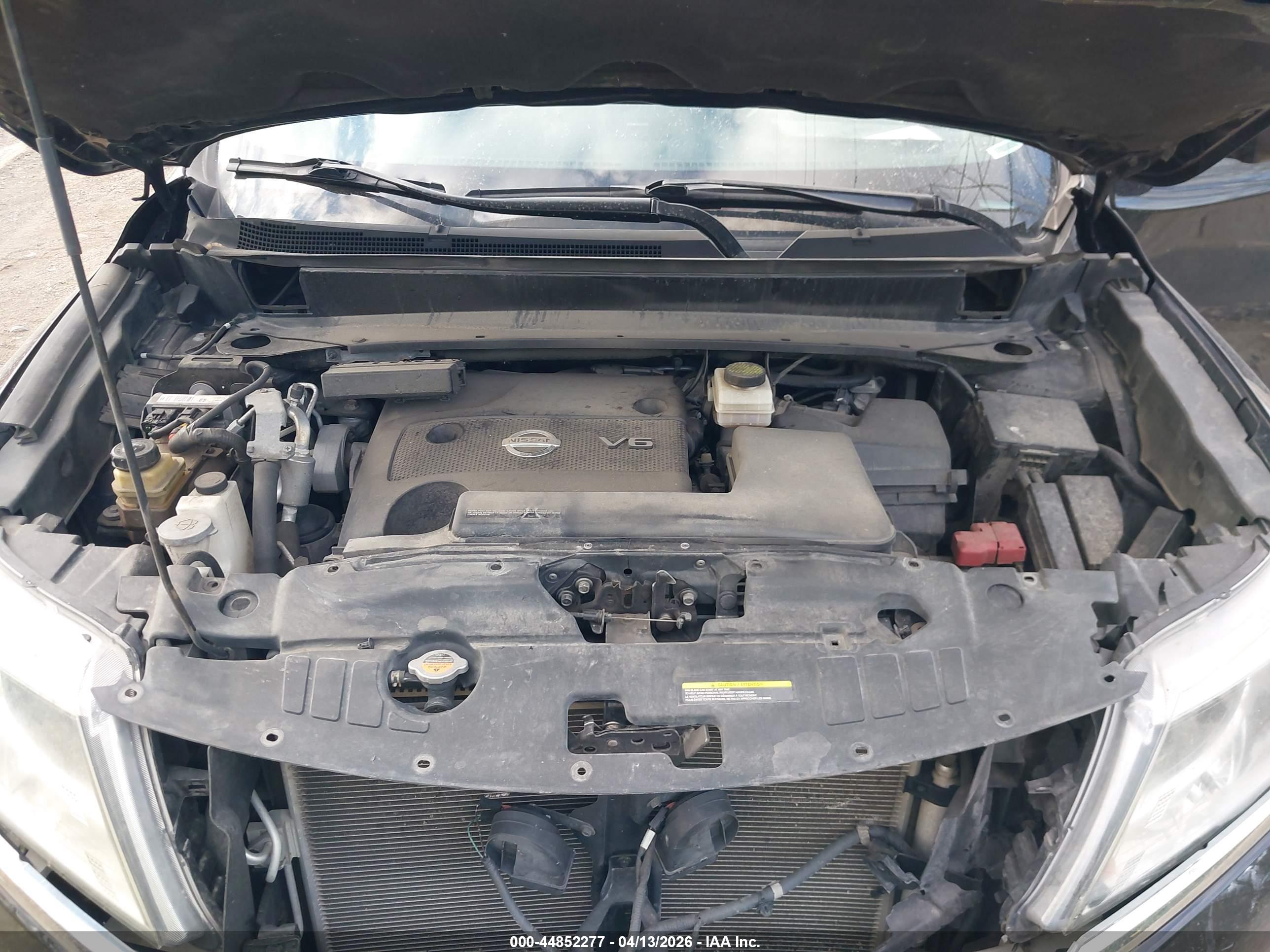 NISSAN PATHFINDER image 10
