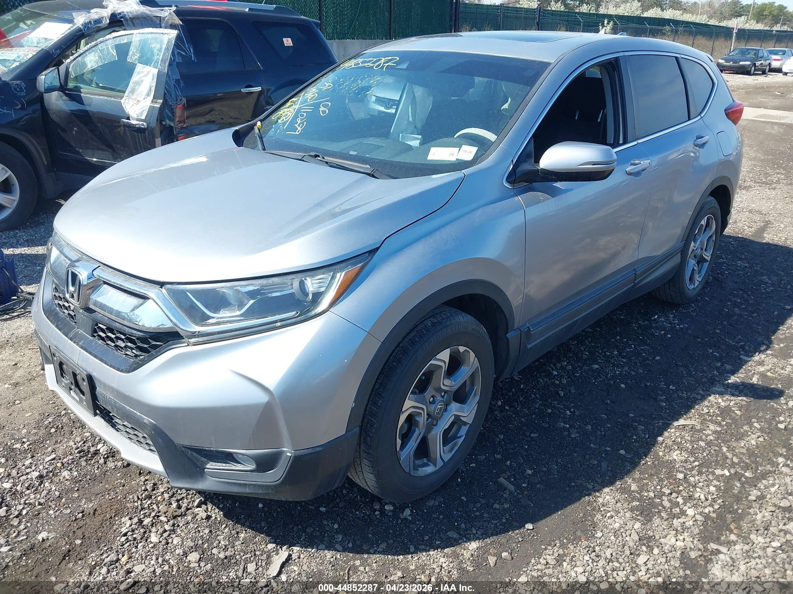 HONDA CR-V image 2
