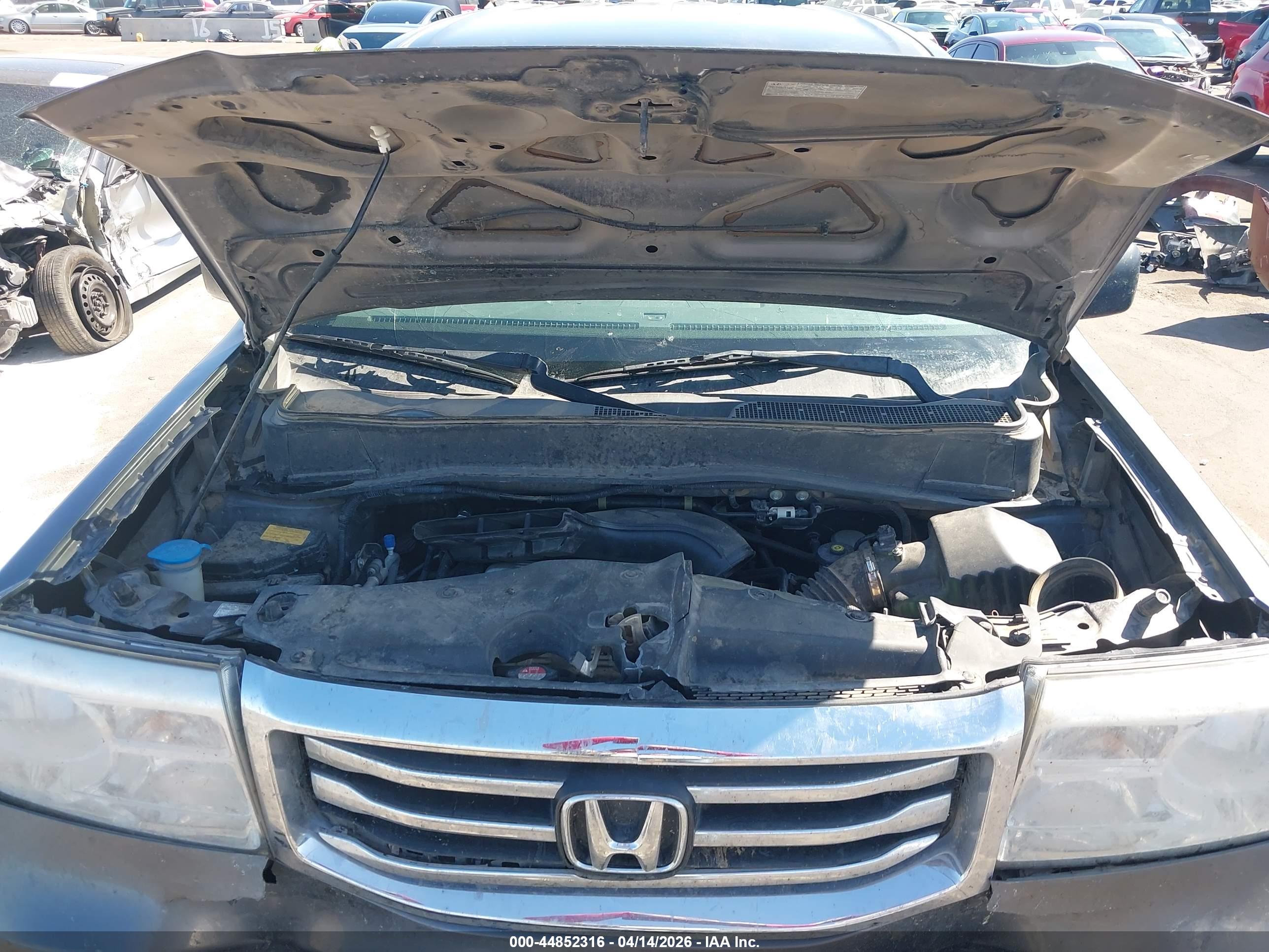 HONDA PILOT image 10