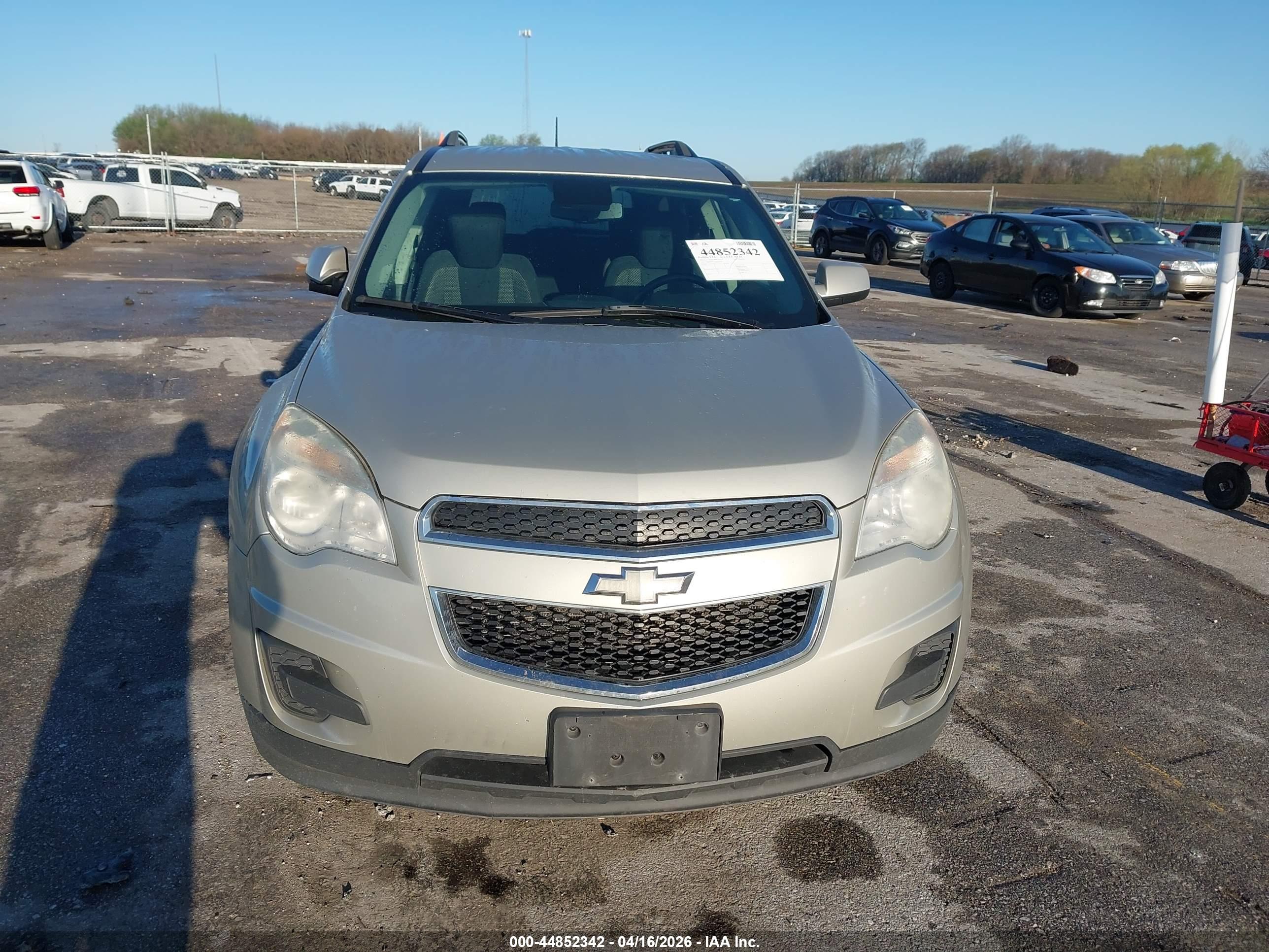 CHEVROLET EQUINOX image 6