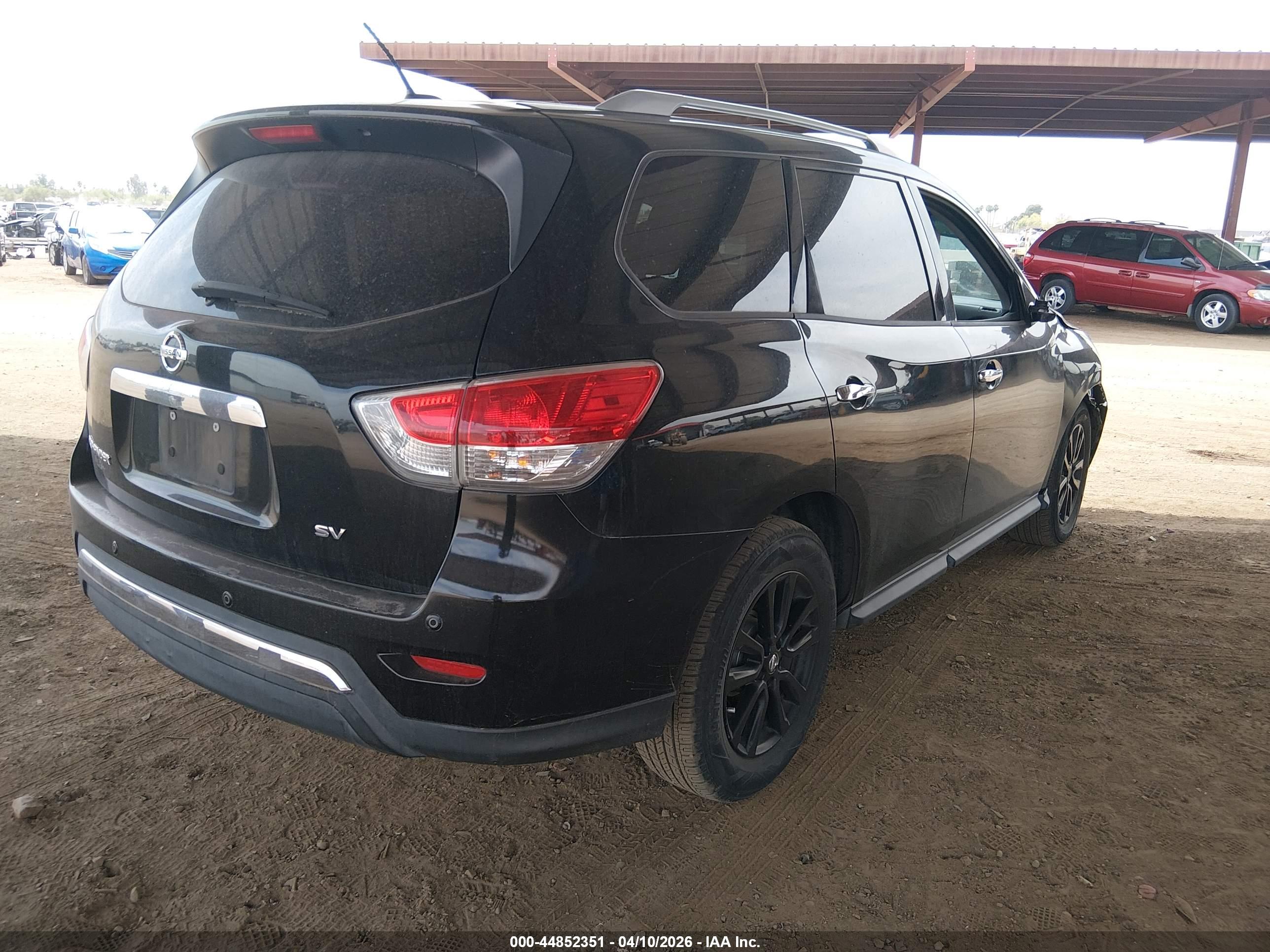 NISSAN PATHFINDER image 4
