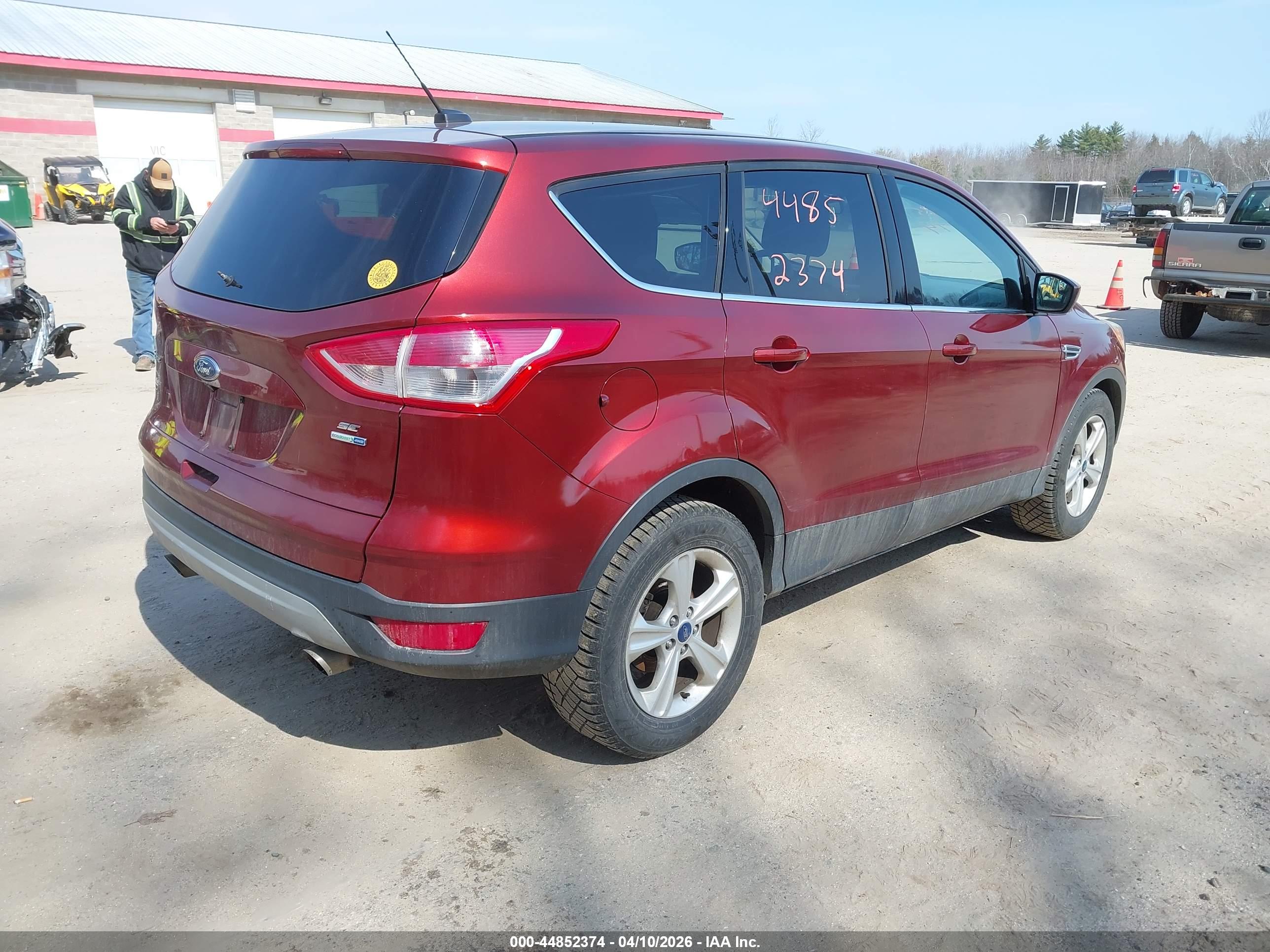 FORD ESCAPE image 4