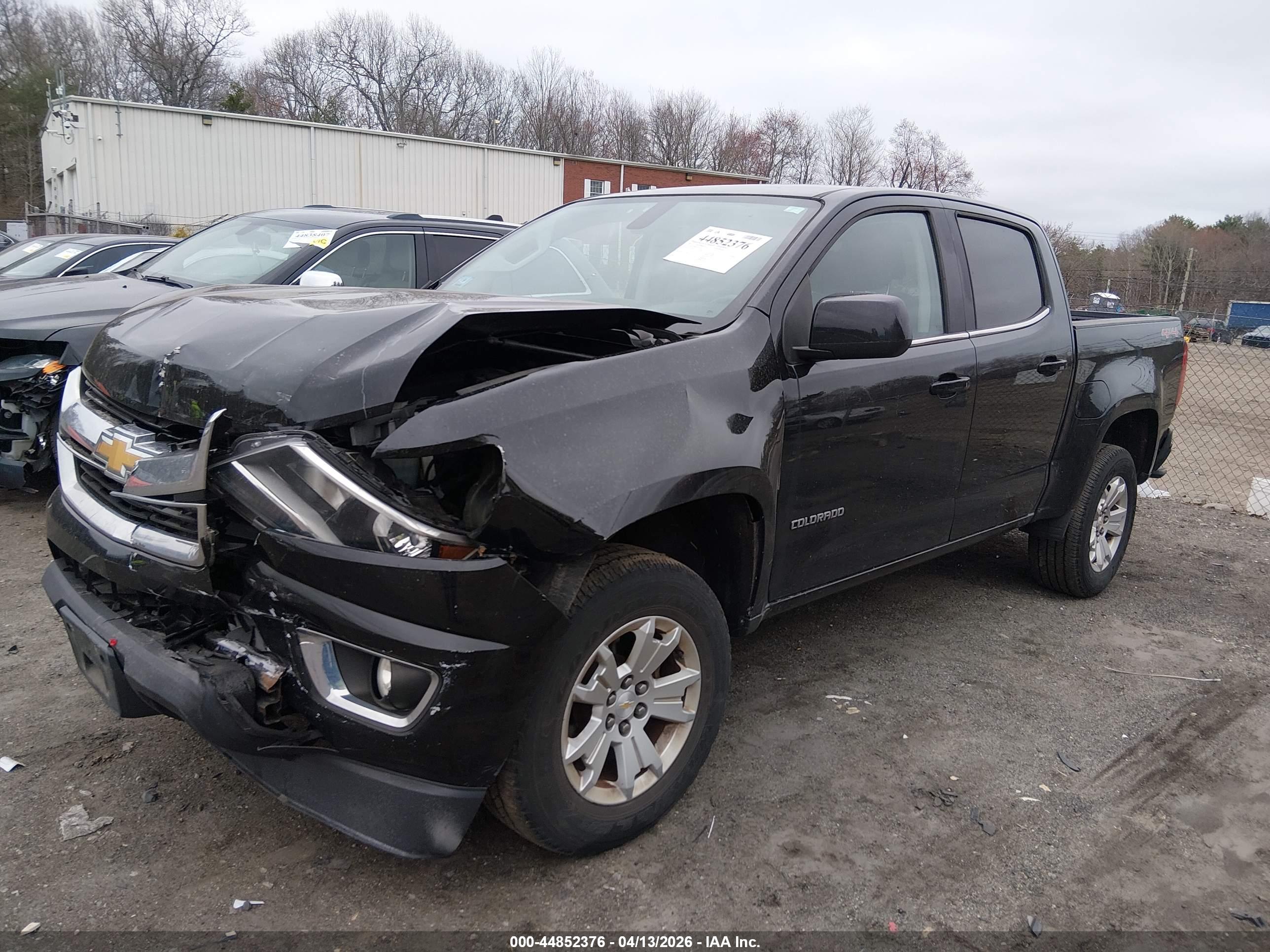 CHEVROLET COLORADO image 2