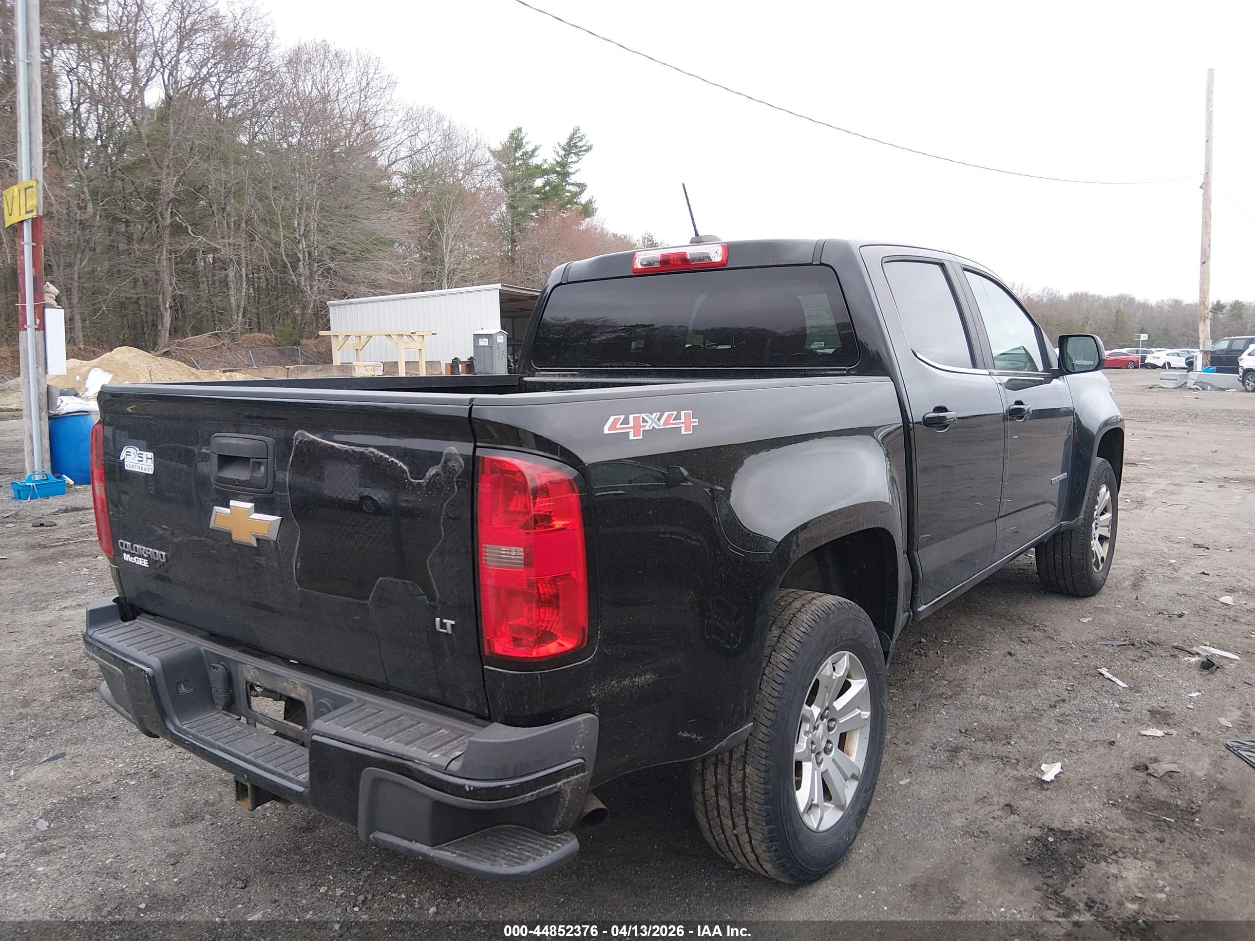 CHEVROLET COLORADO image 4