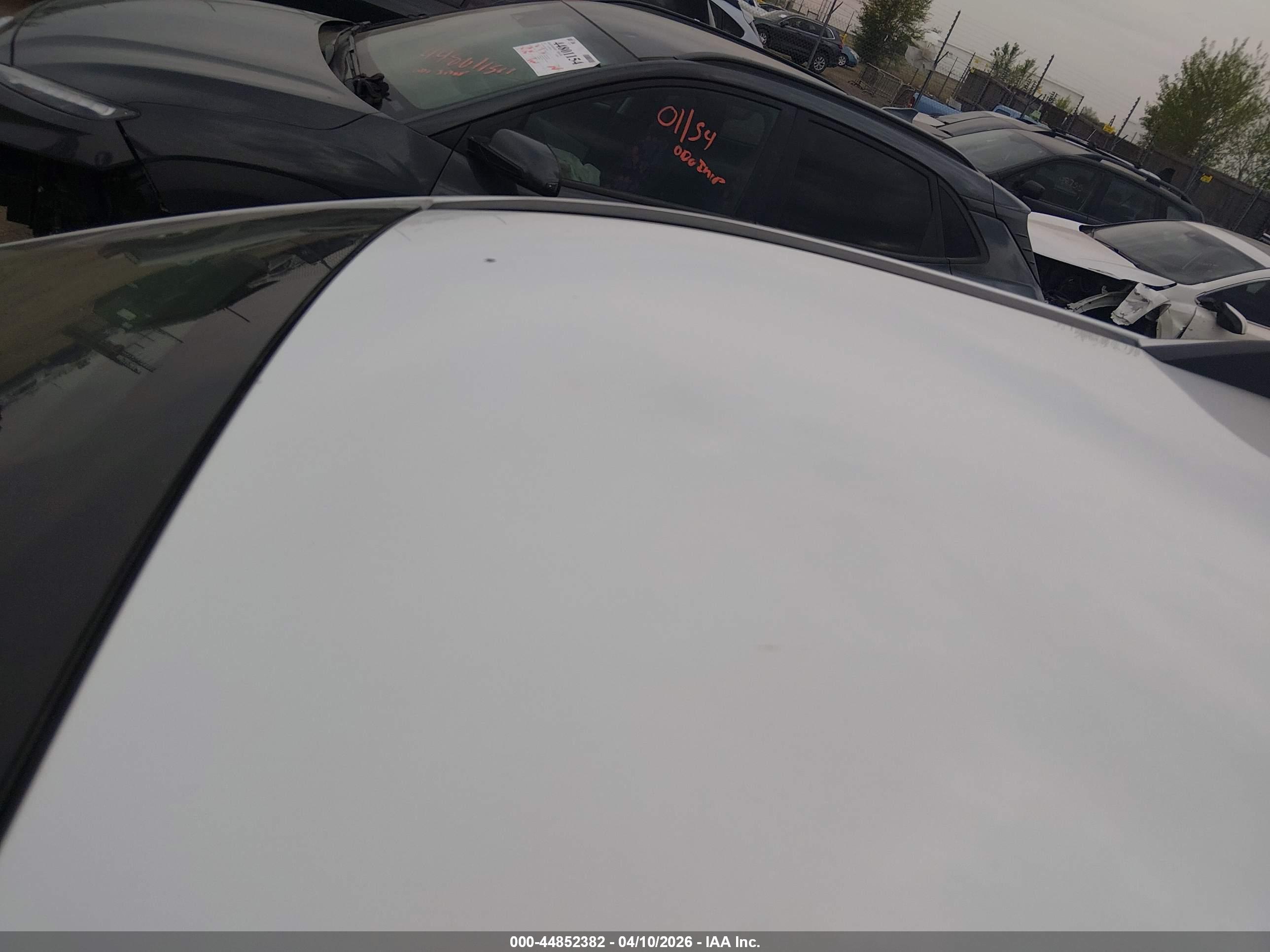 CHEVROLET EQUINOX image 6