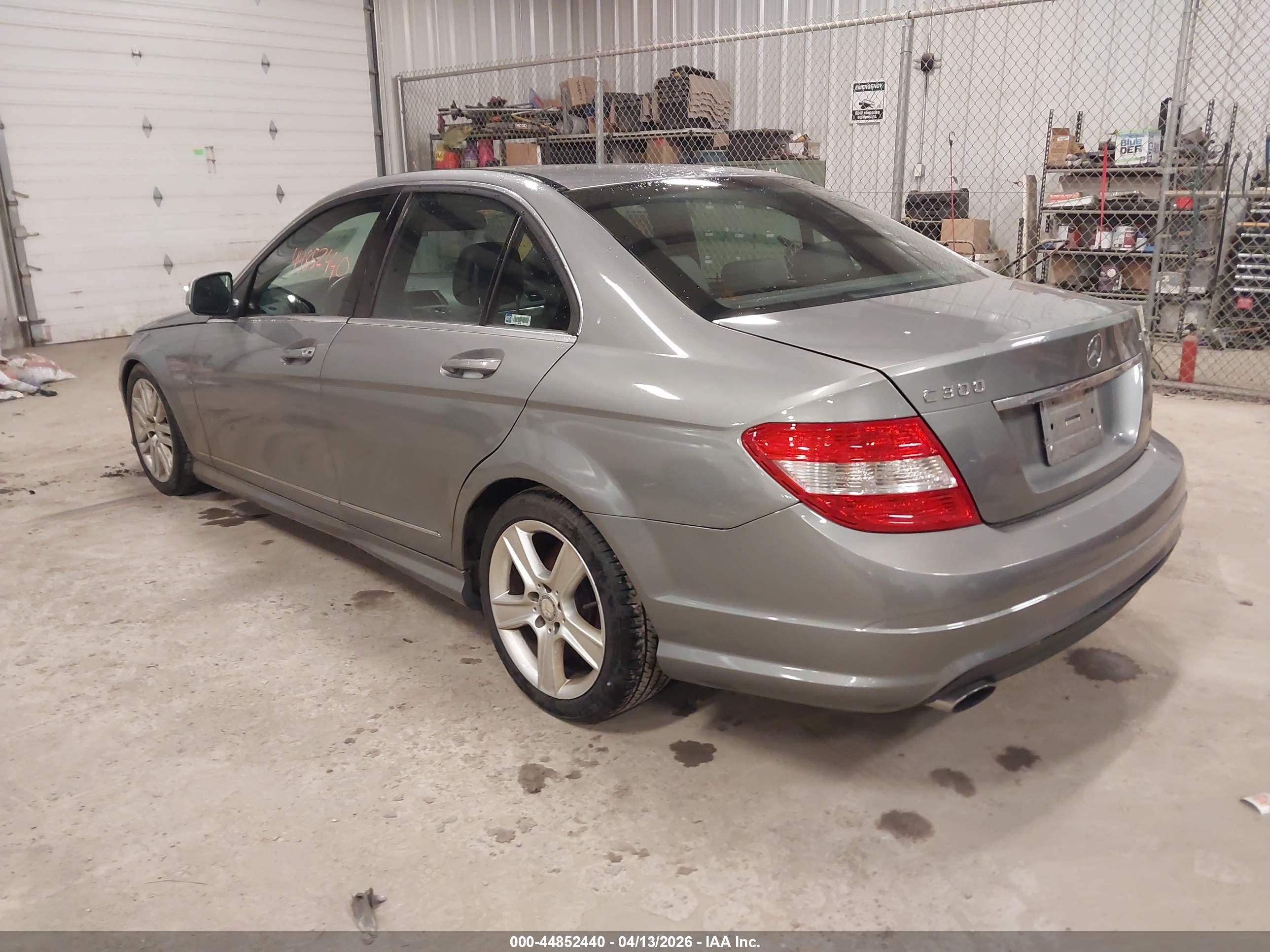 MERCEDES-BENZ C image 3