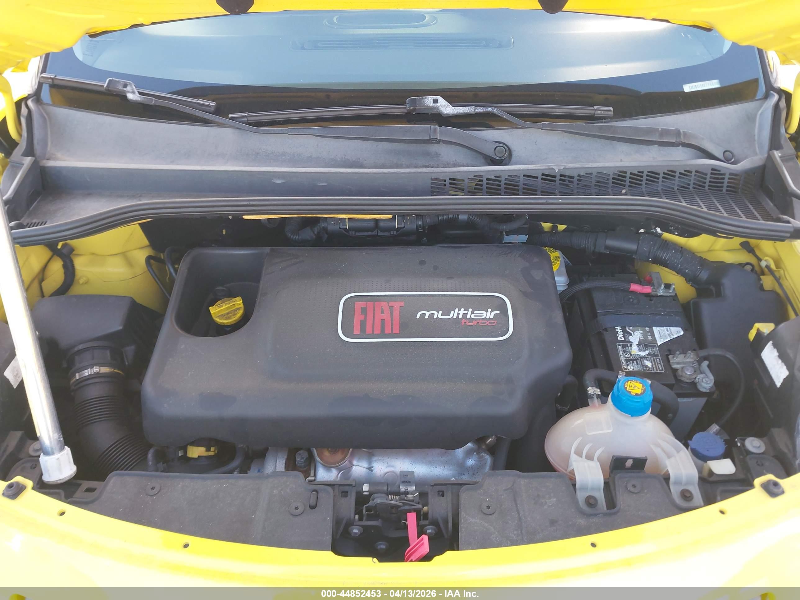 FIAT 500L image 10