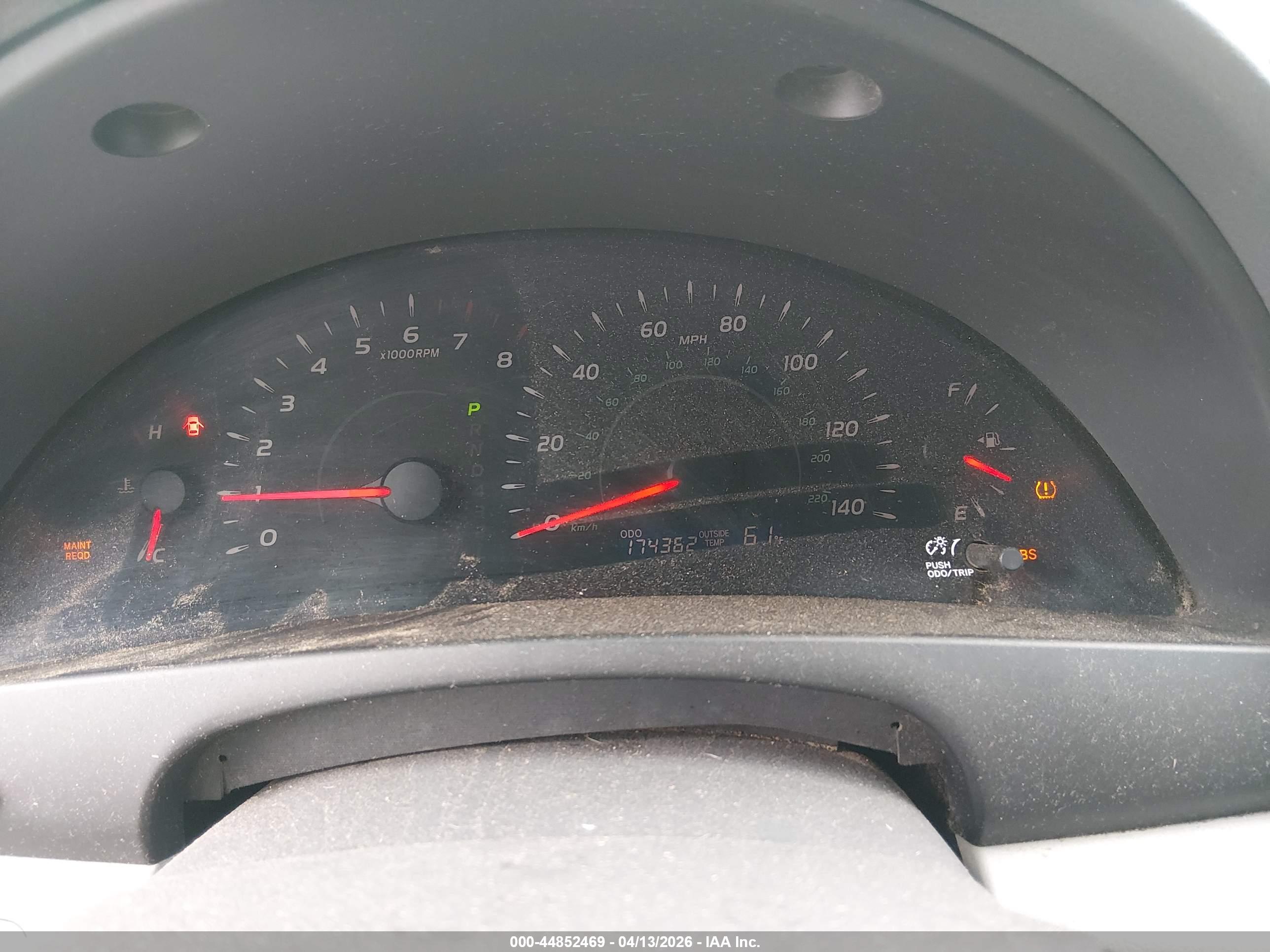 TOYOTA CAMRY image 7