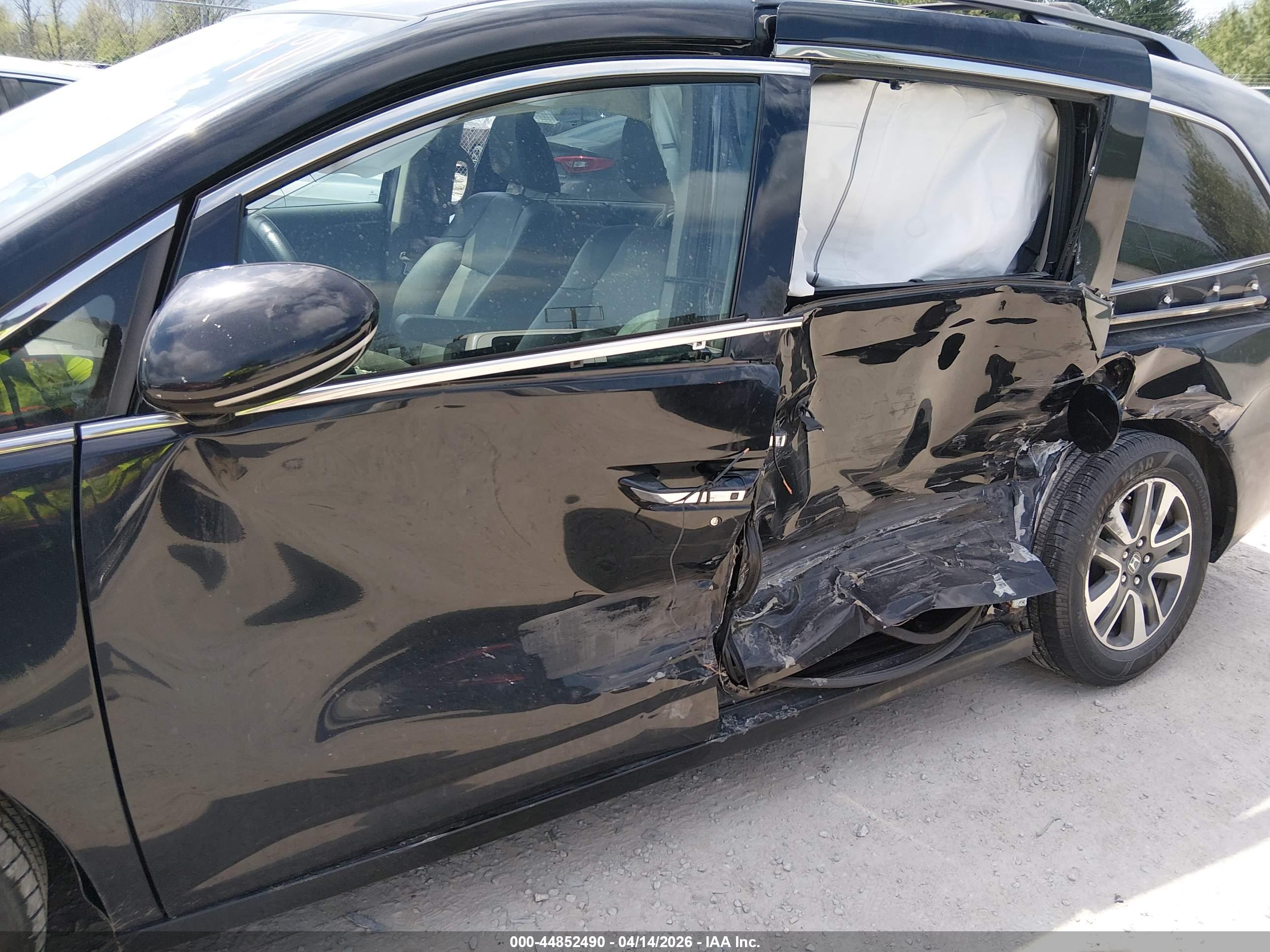 HONDA ODYSSEY image 6