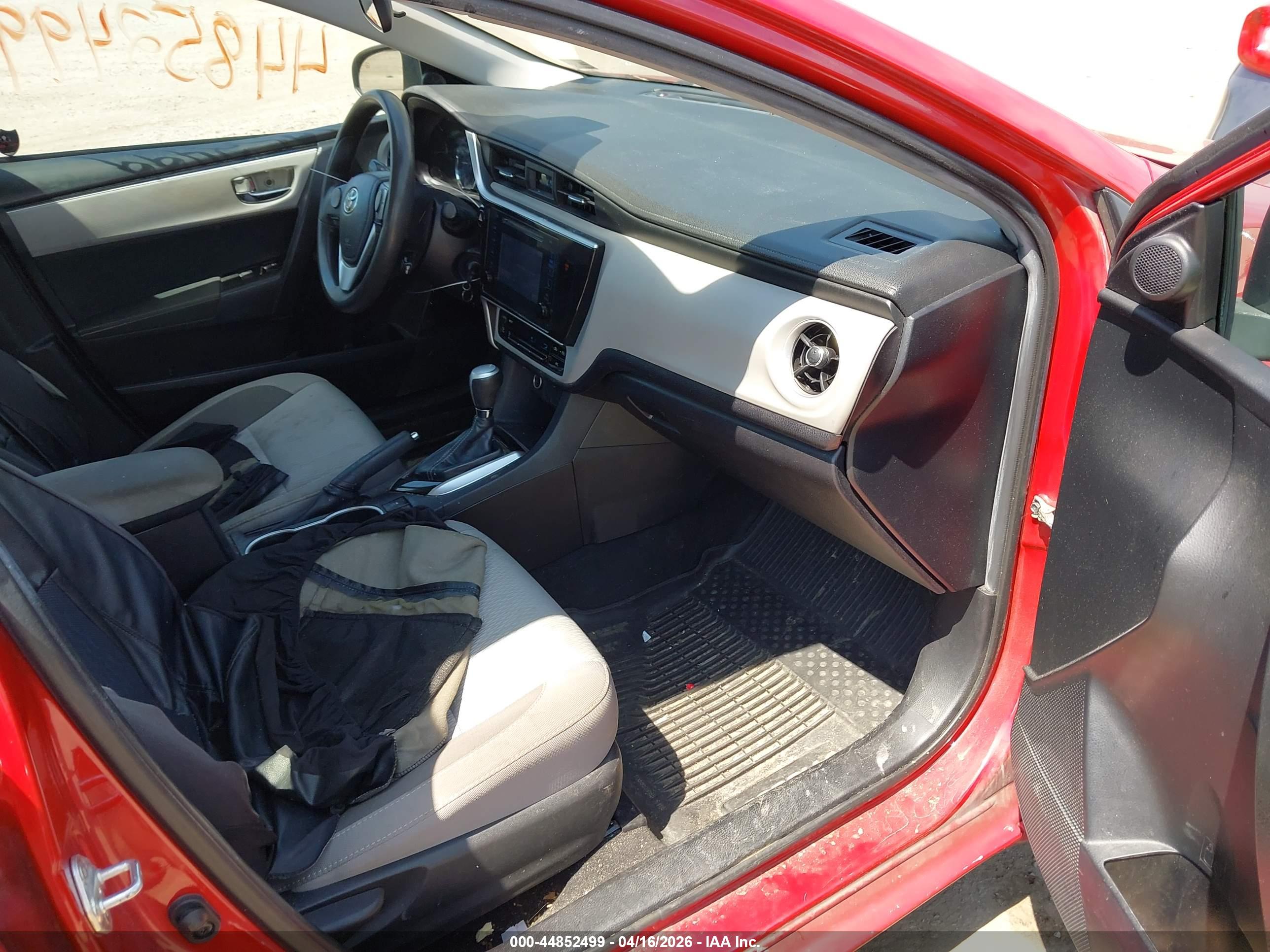 TOYOTA COROLLA image 5