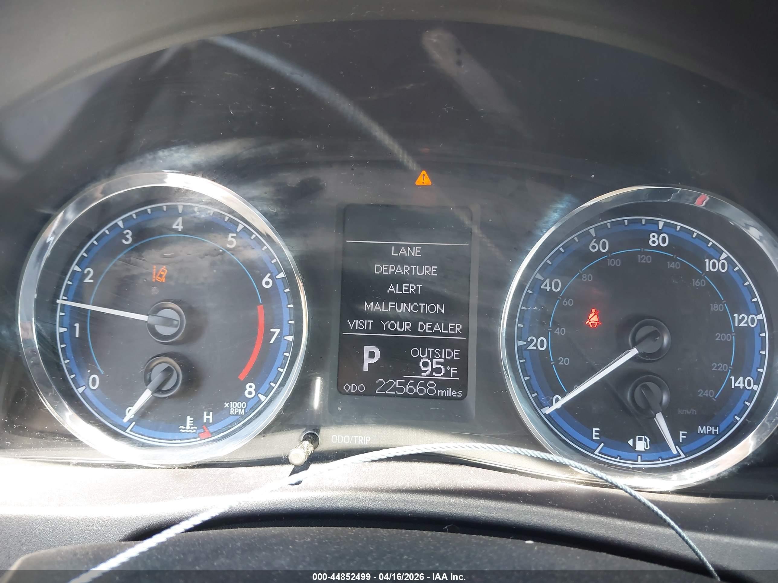 TOYOTA COROLLA image 7