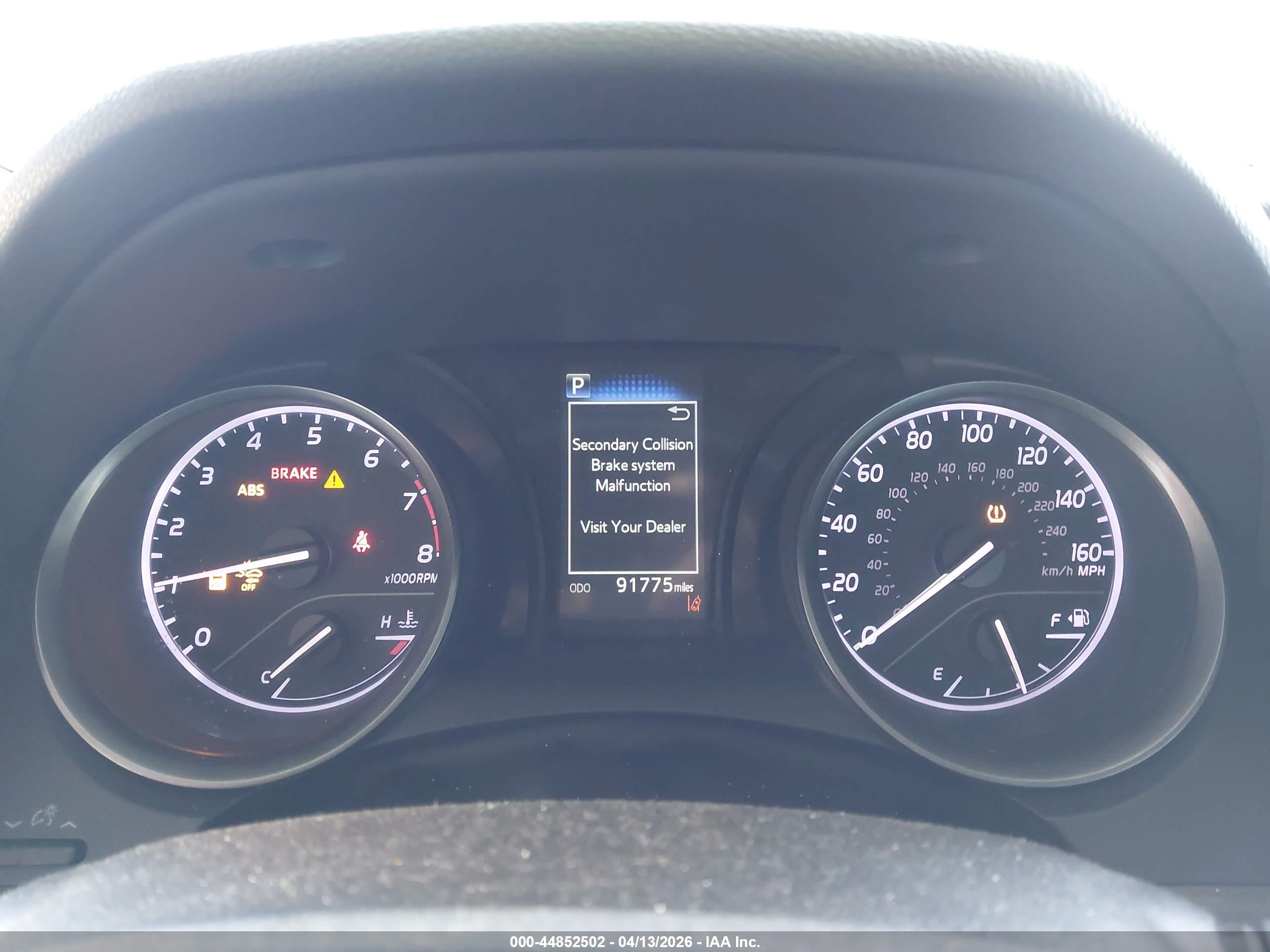 TOYOTA CAMRY image 7