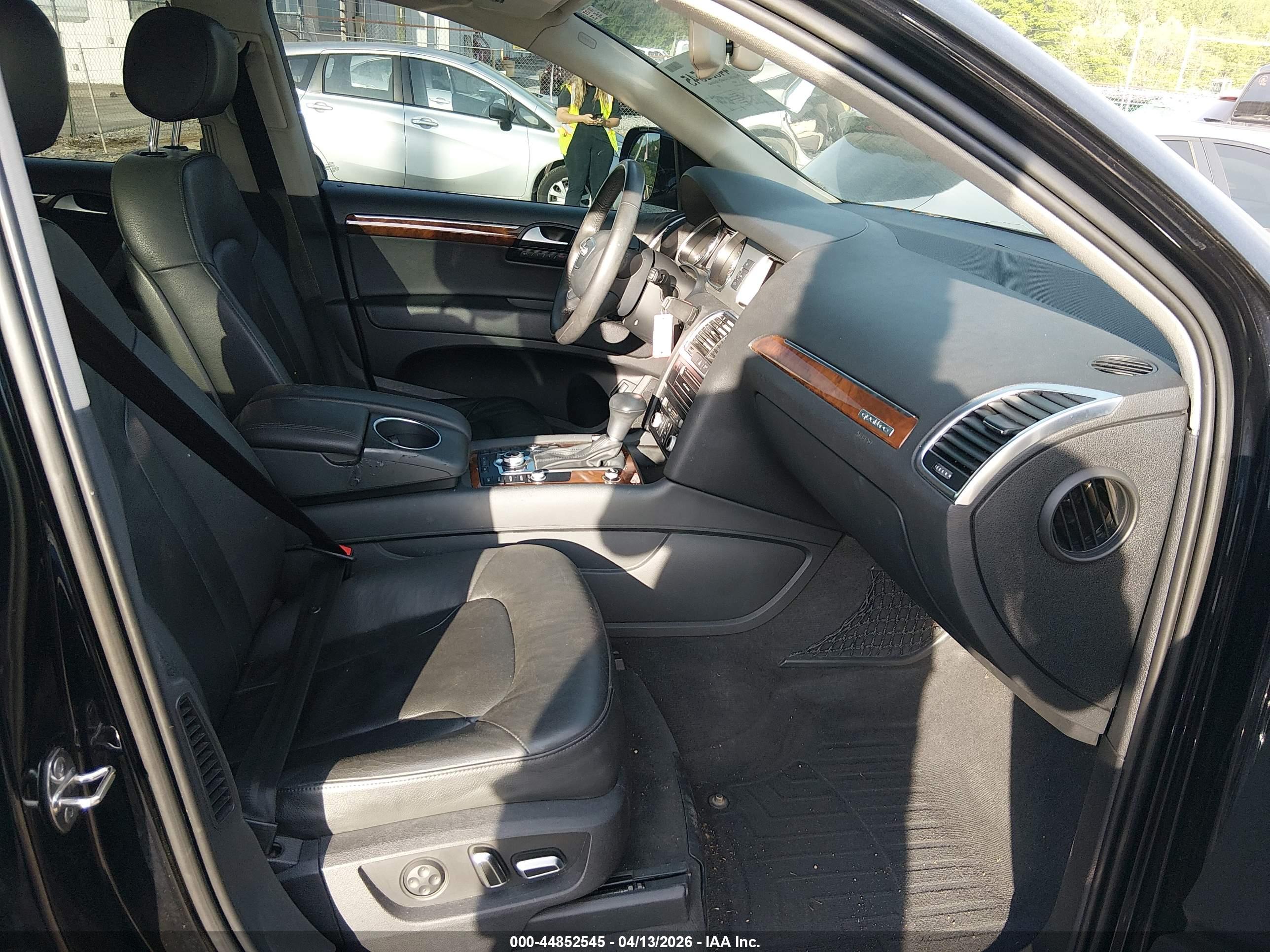 AUDI Q7 image 5