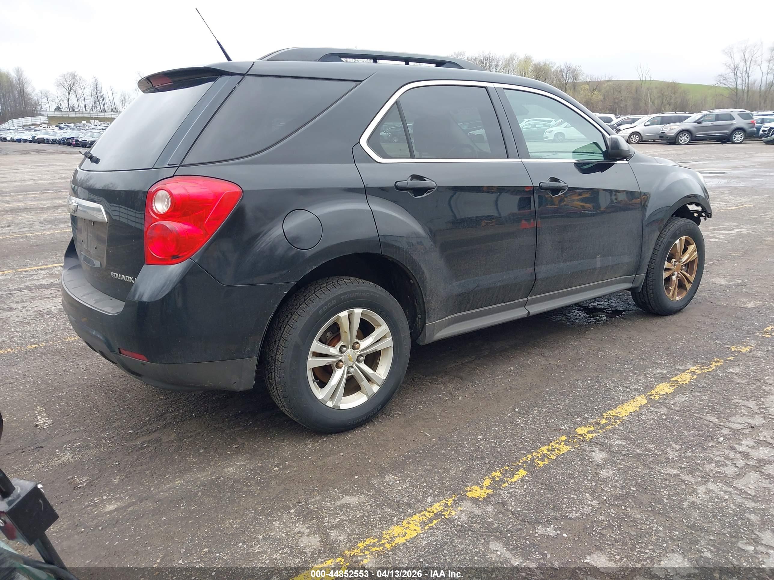 CHEVROLET EQUINOX image 4