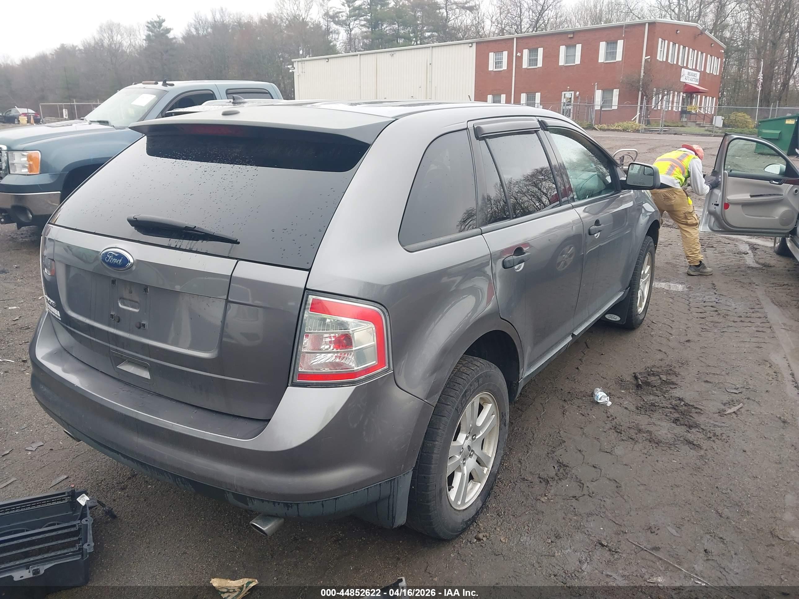 FORD EDGE image 4