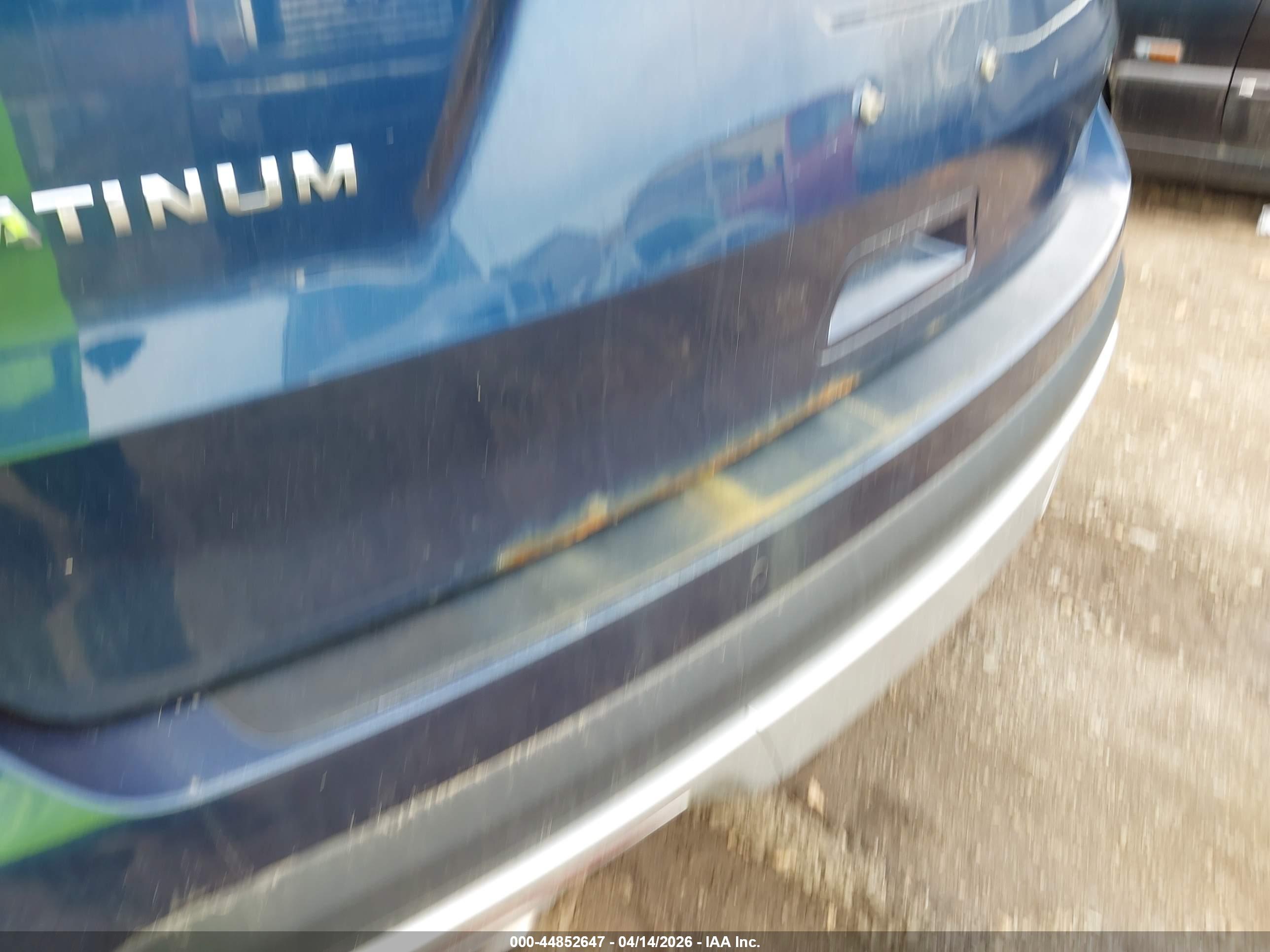 FORD EXPLORER image 6