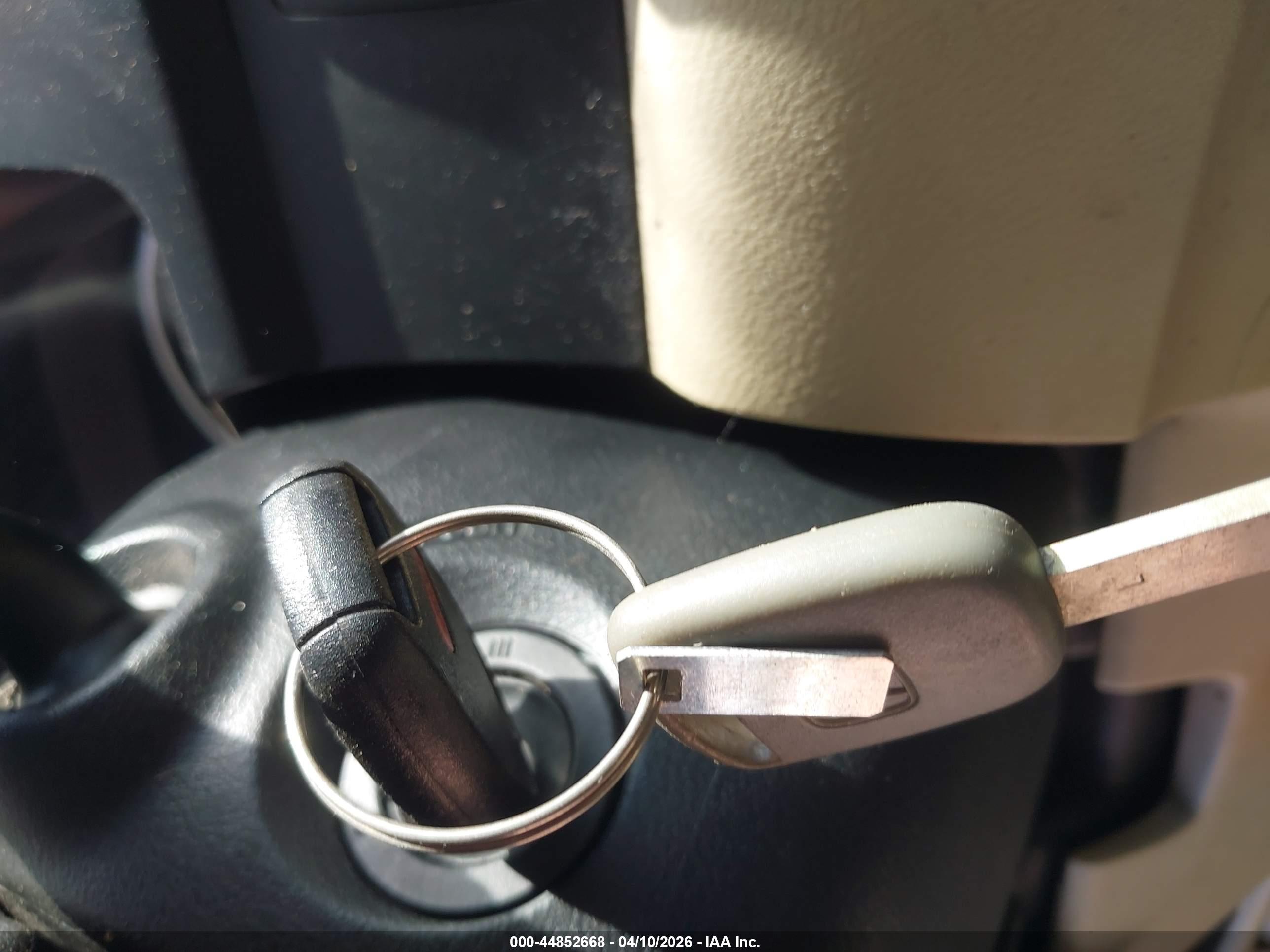HONDA CR-V image 11