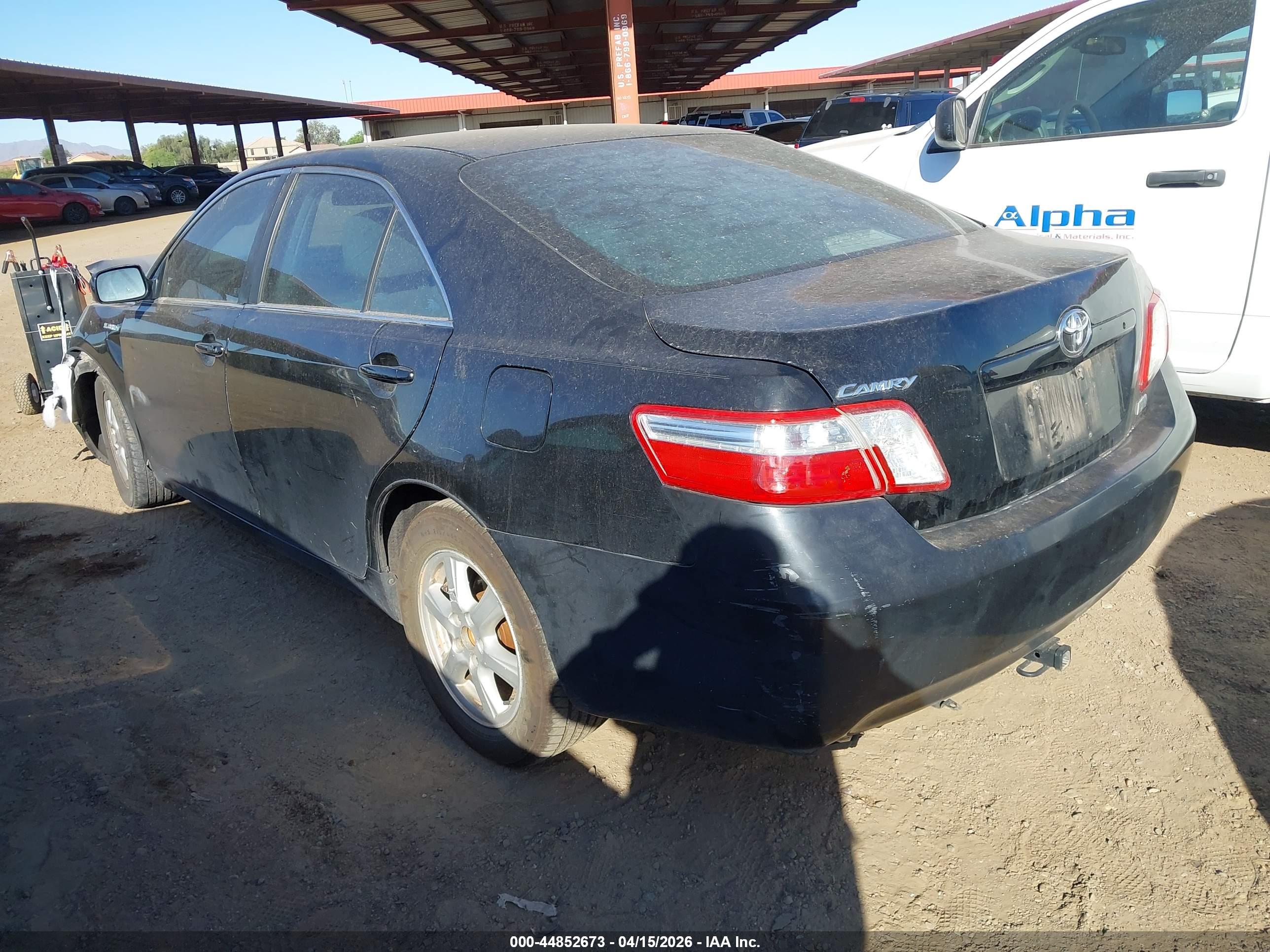 TOYOTA CAMRY image 3