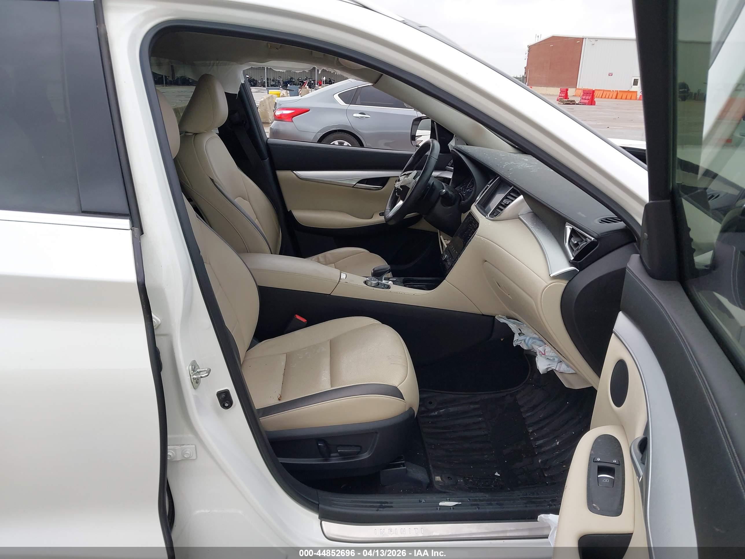 INFINITI QX50 image 5