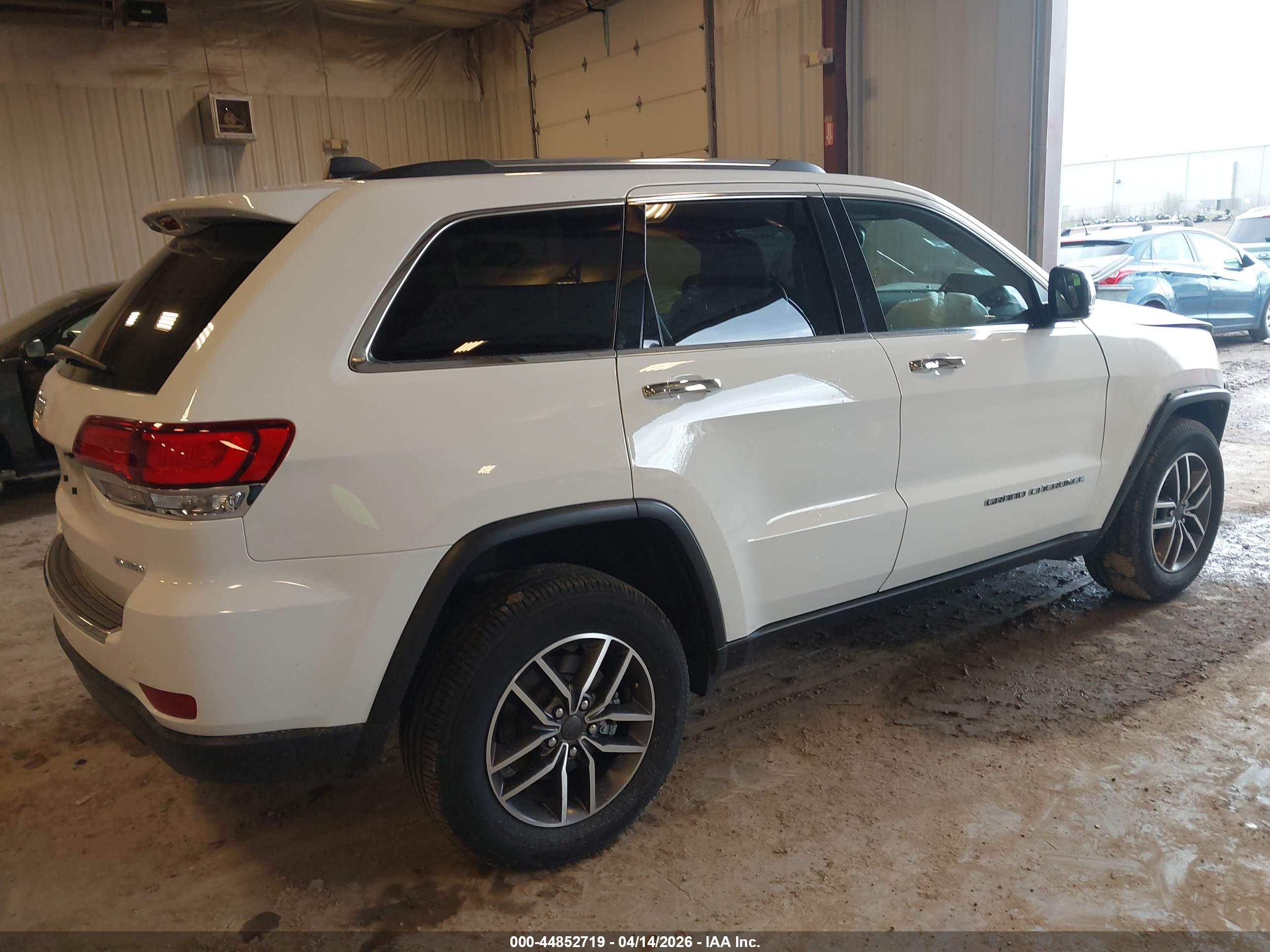 JEEP GRAND image 4