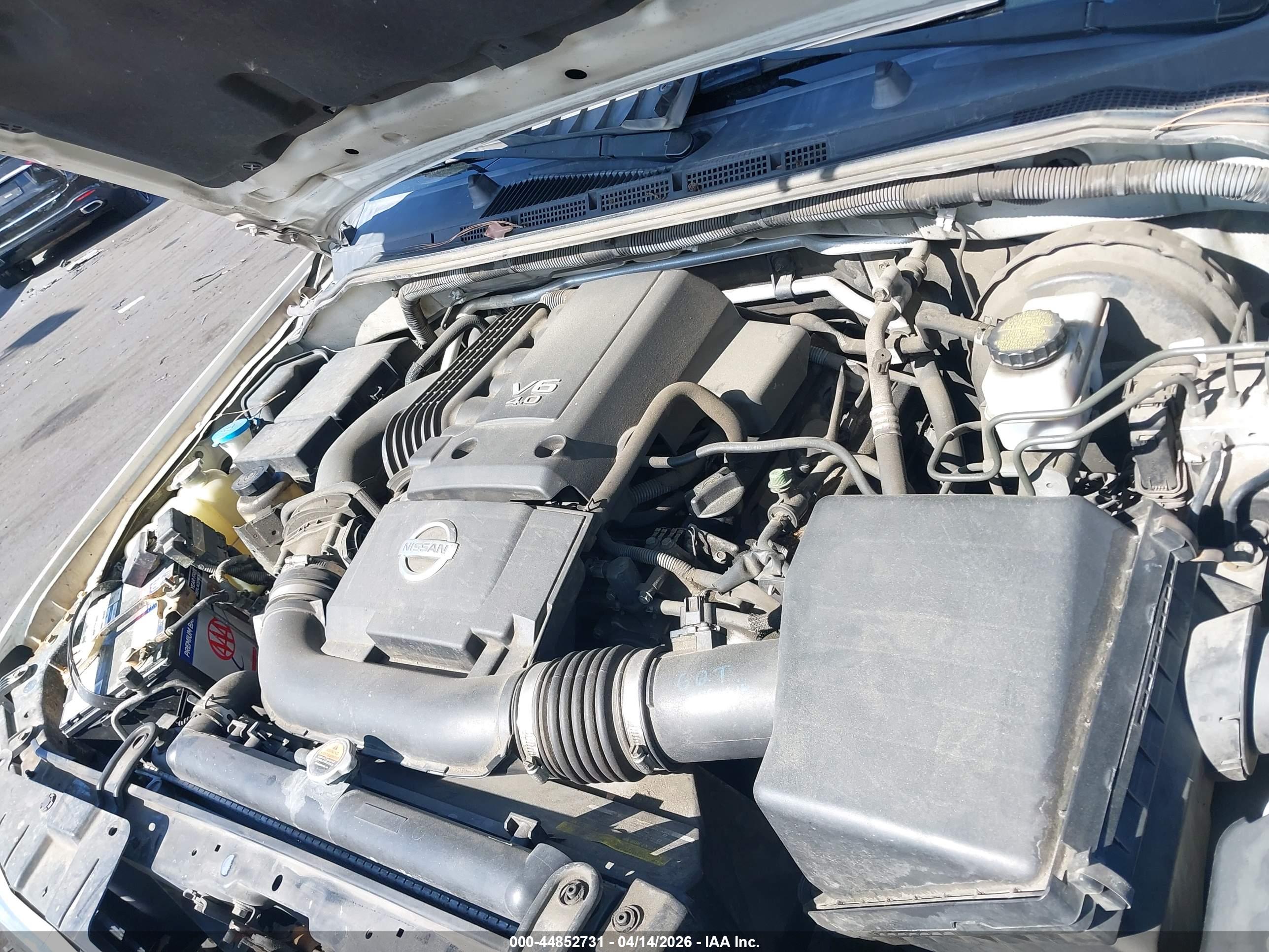 NISSAN FRONTIER image 10
