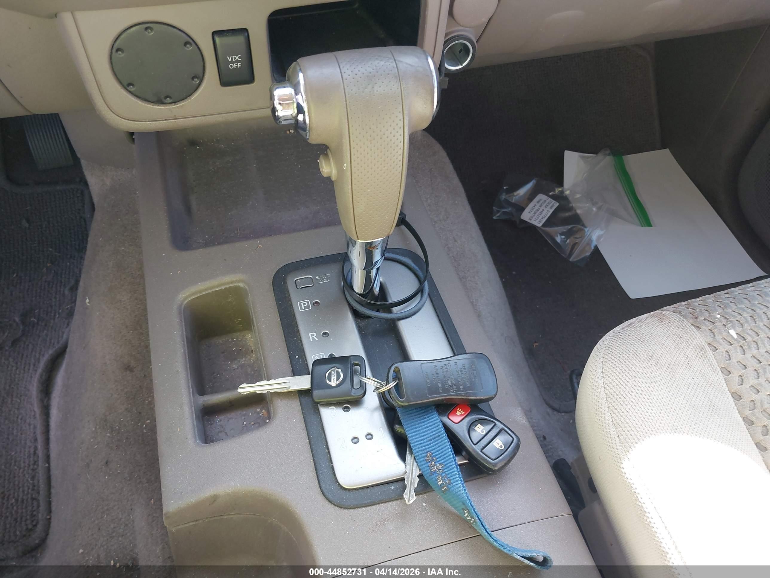NISSAN FRONTIER image 11