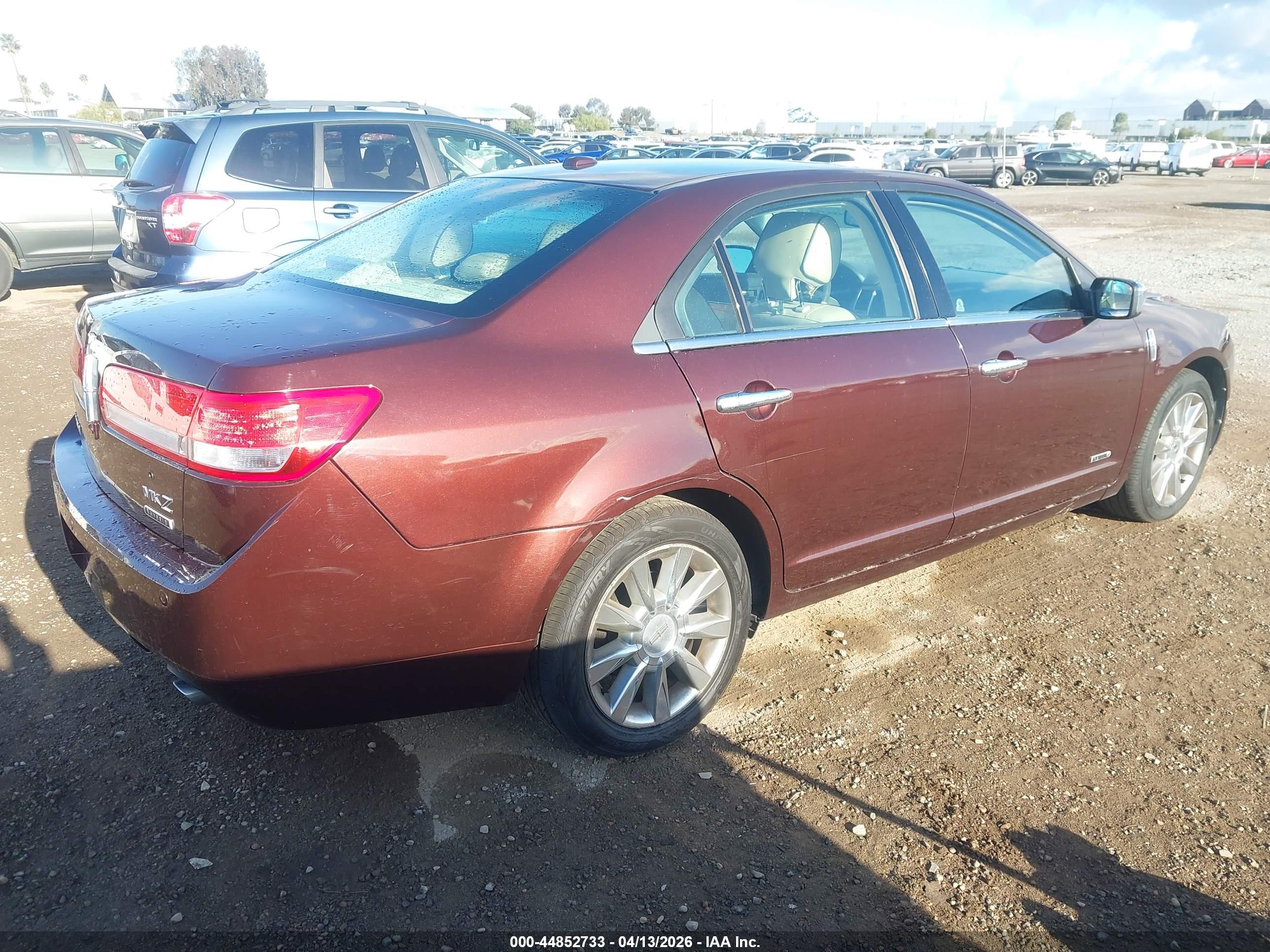 LINCOLN MKZ image 4