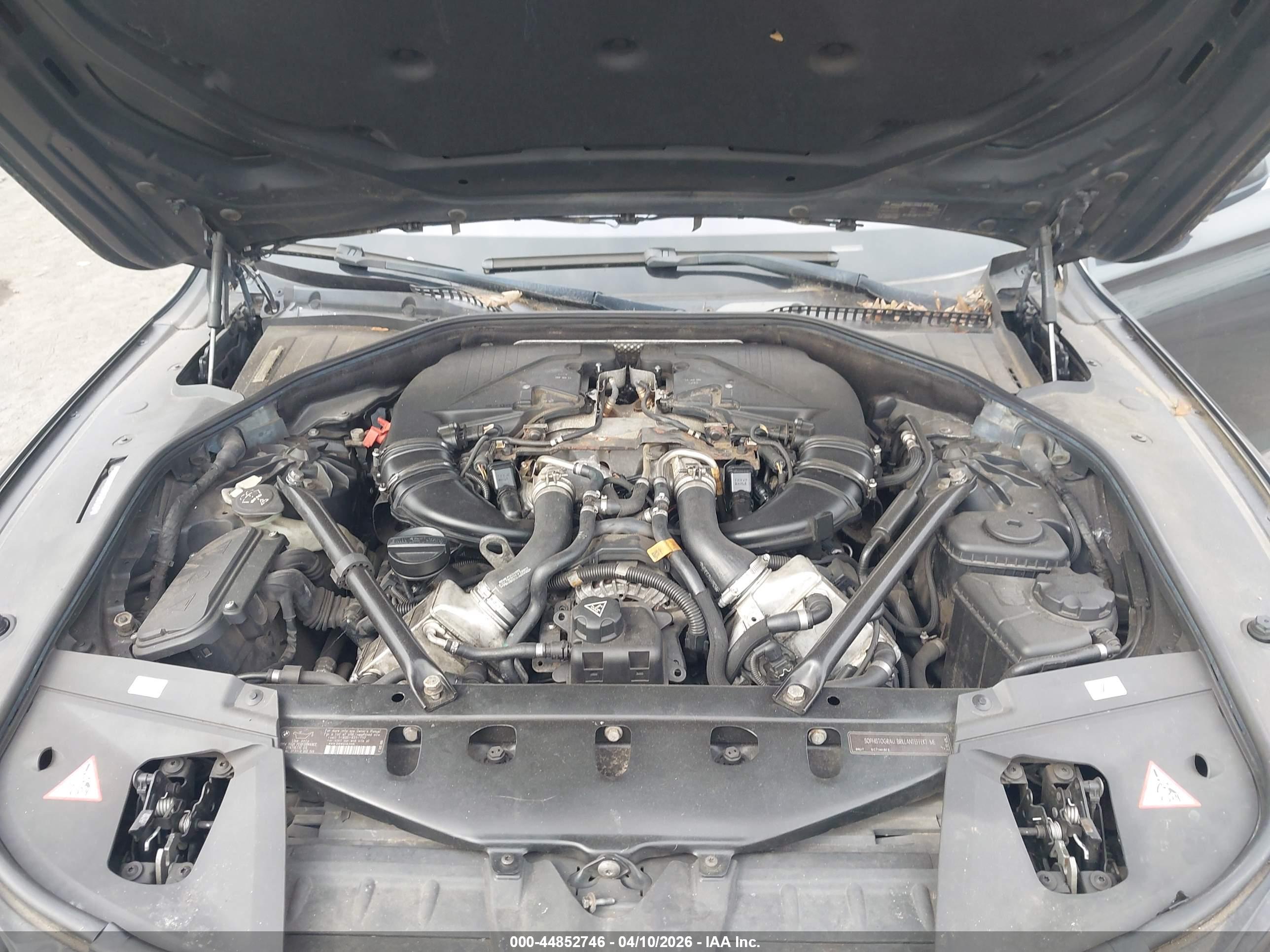 BMW 750LI image 10