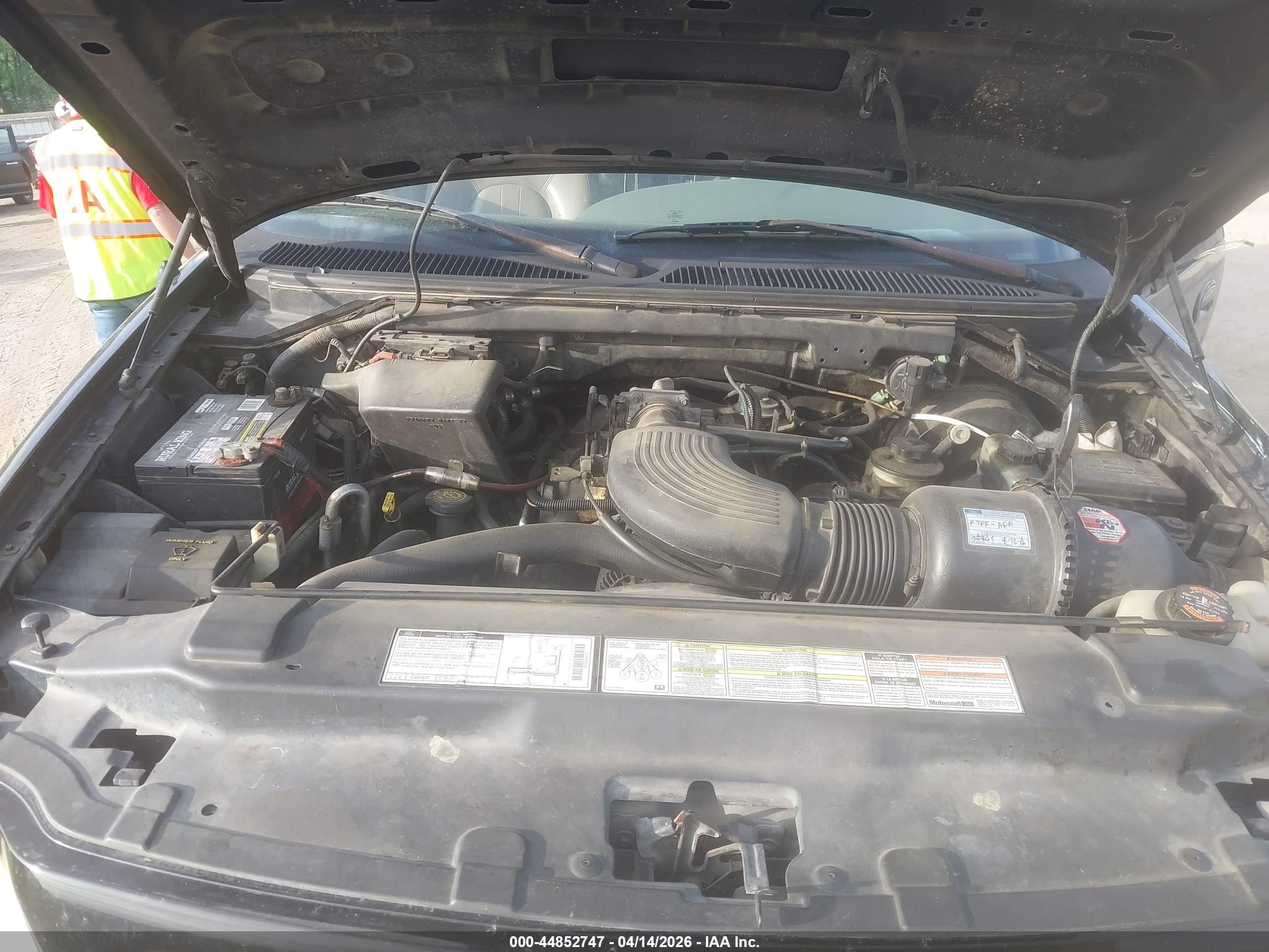 FORD EXPEDITION image 10