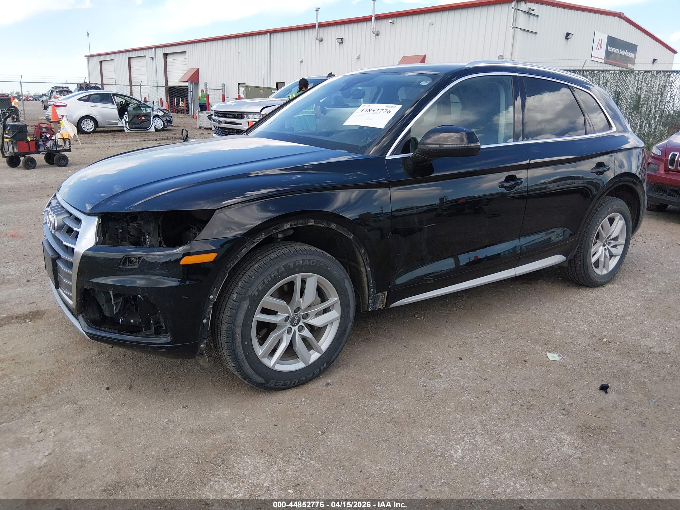 AUDI Q5 image 2