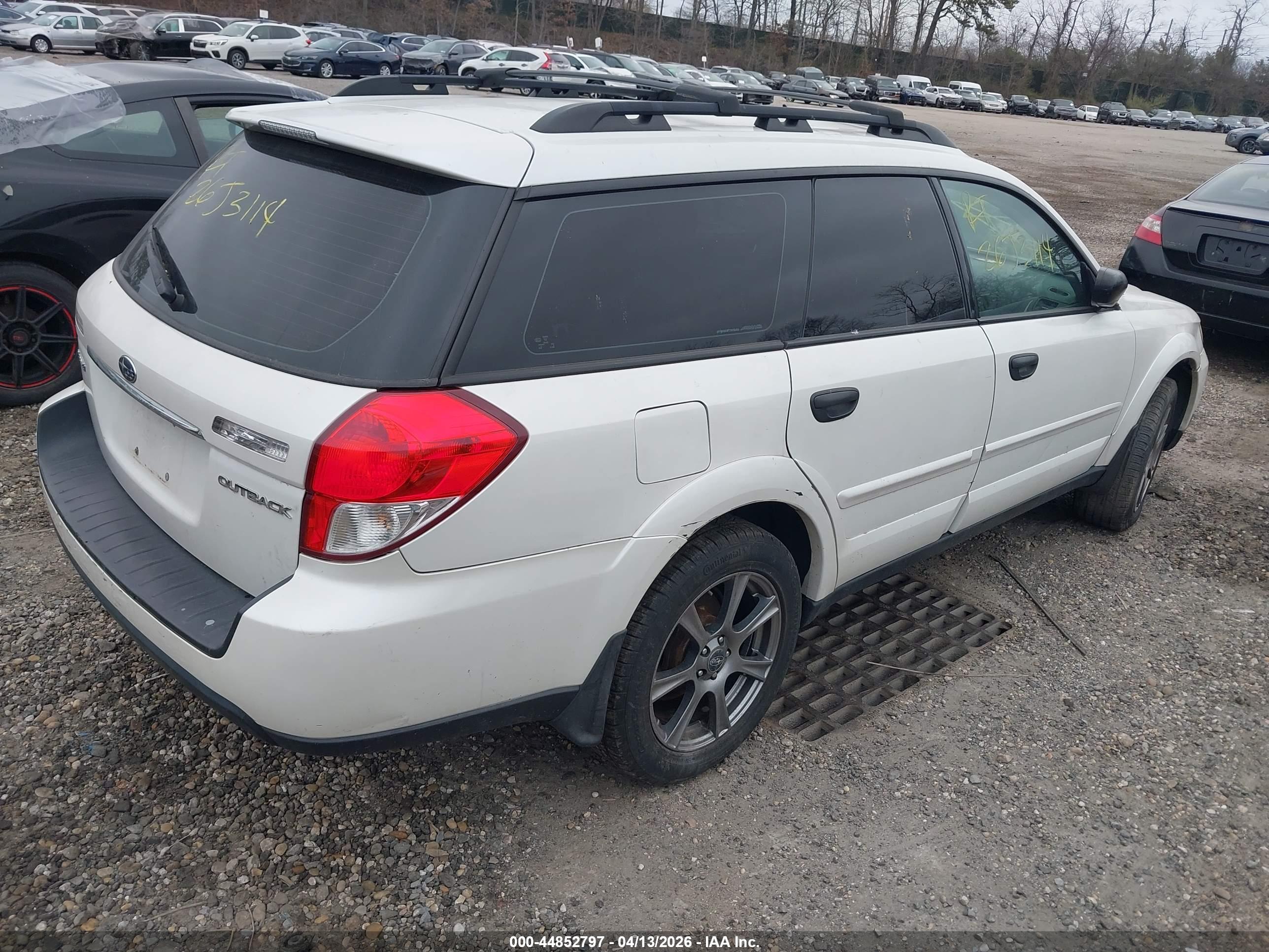 SUBARU OUTBACK image 4