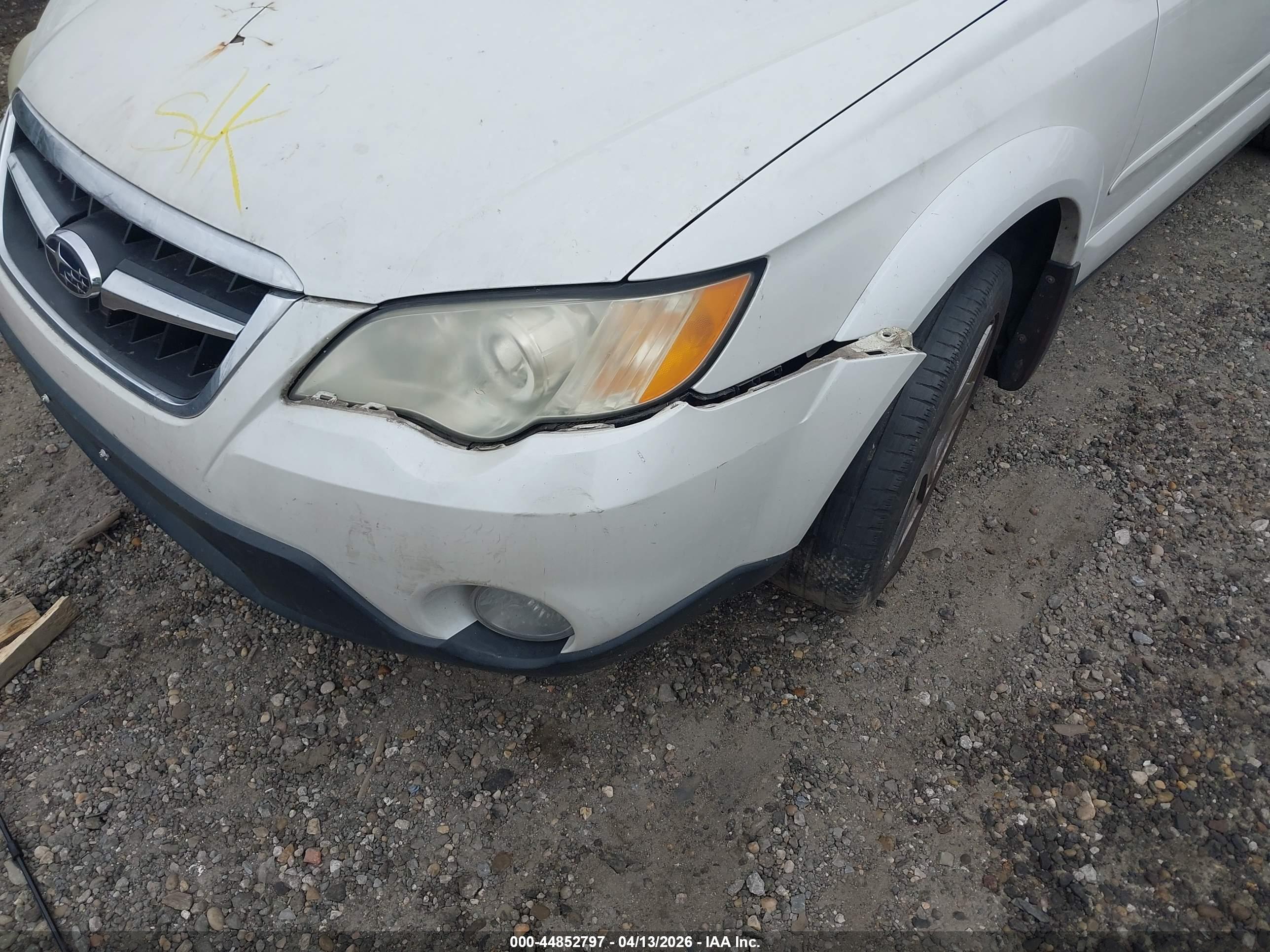 SUBARU OUTBACK image 6