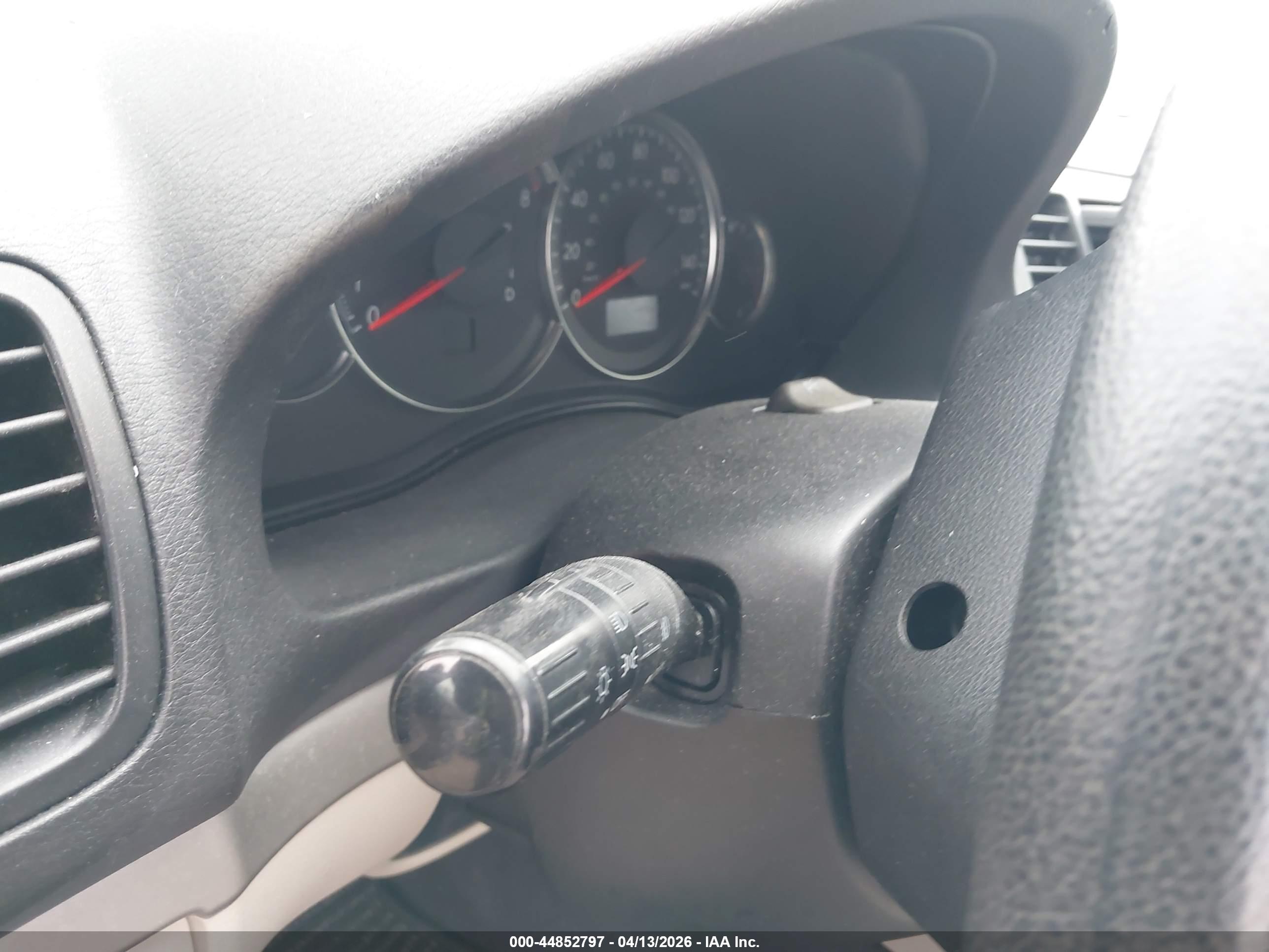 SUBARU OUTBACK image 7