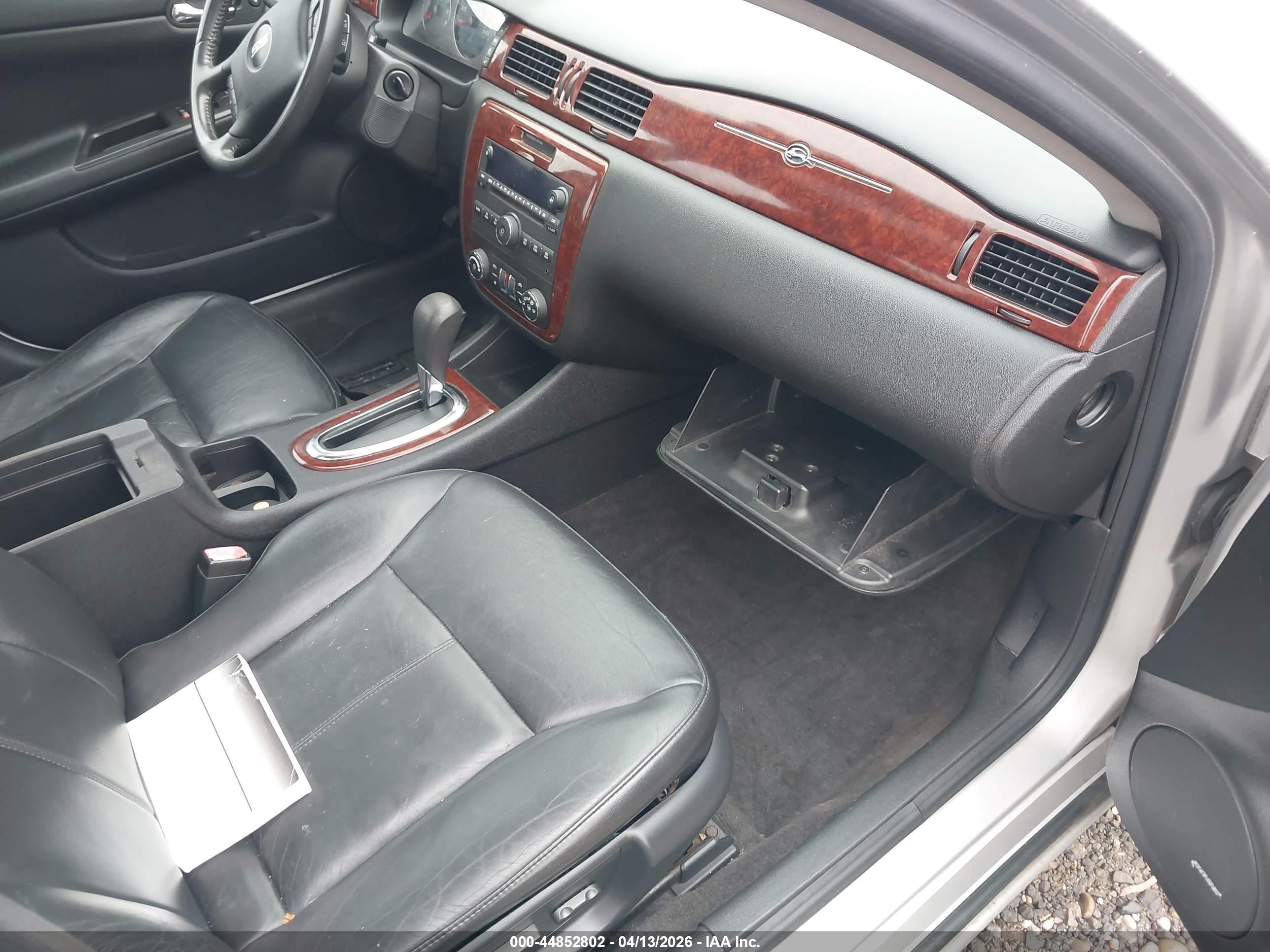 CHEVROLET IMPALA image 5